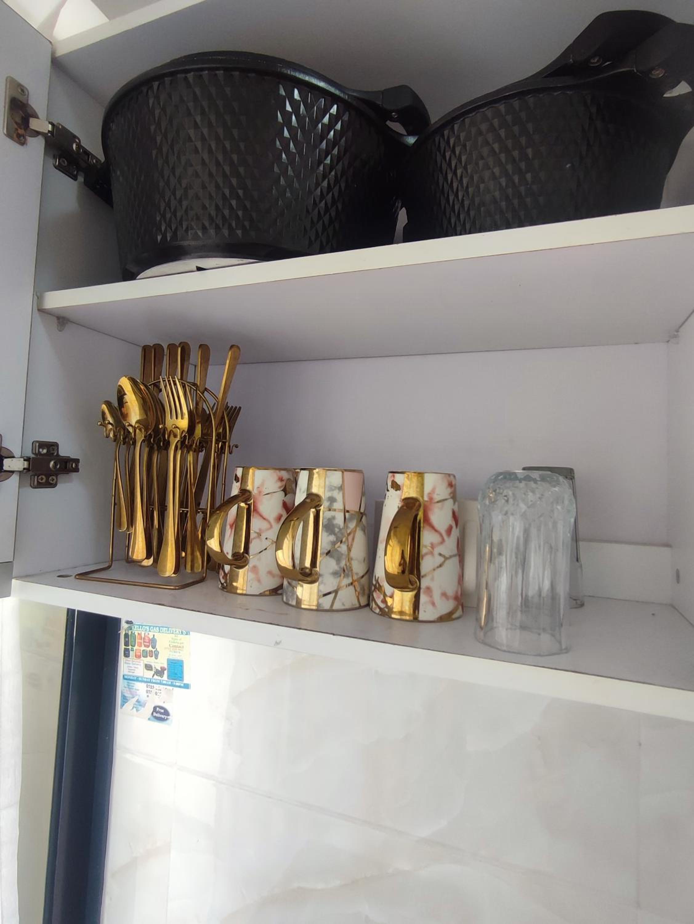 Kilimani Vacation one and half bedroom- Netflix - near shopping mall and 2mns to eateries view 4