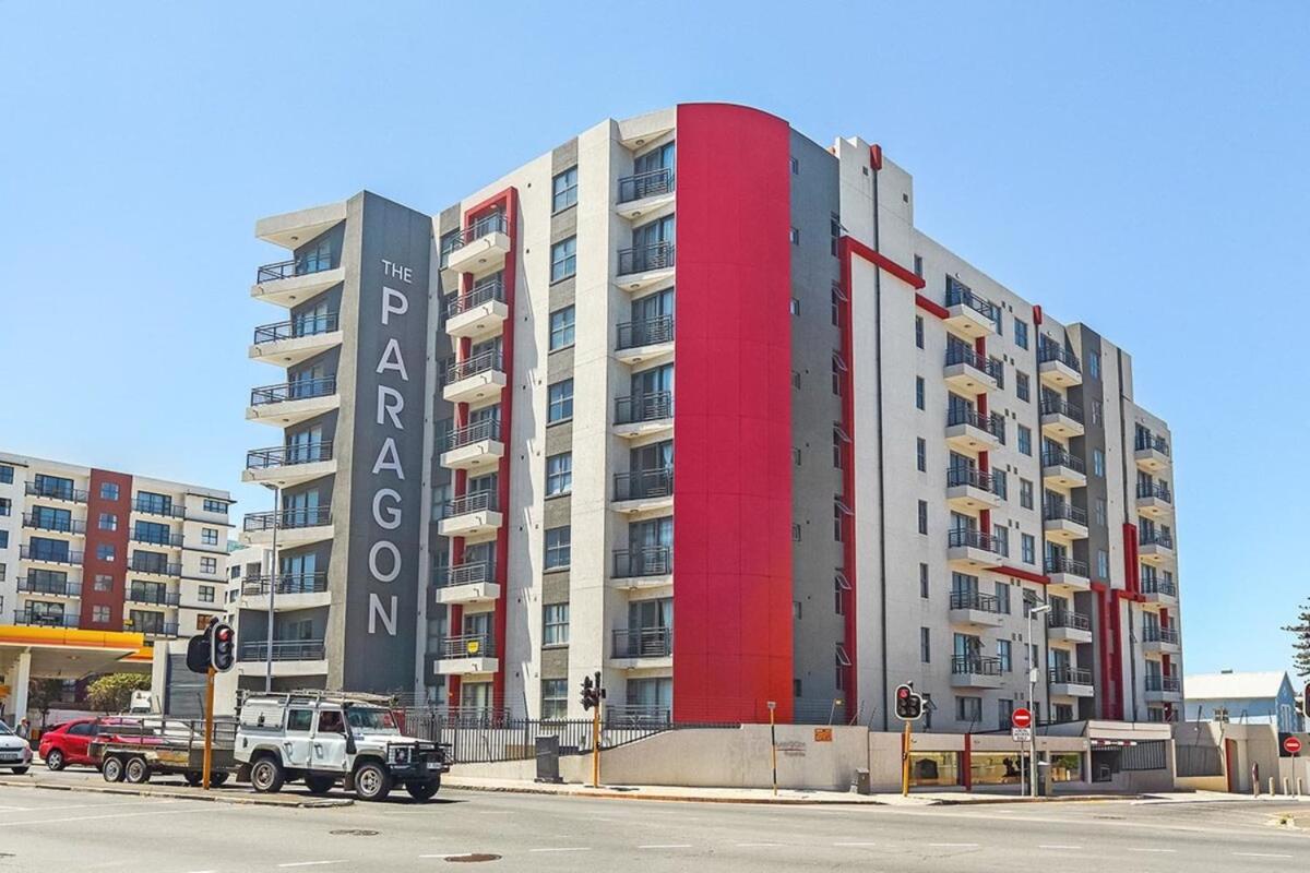 The Paragon Kahlúa Modern Open Plan Centrally Located view 3