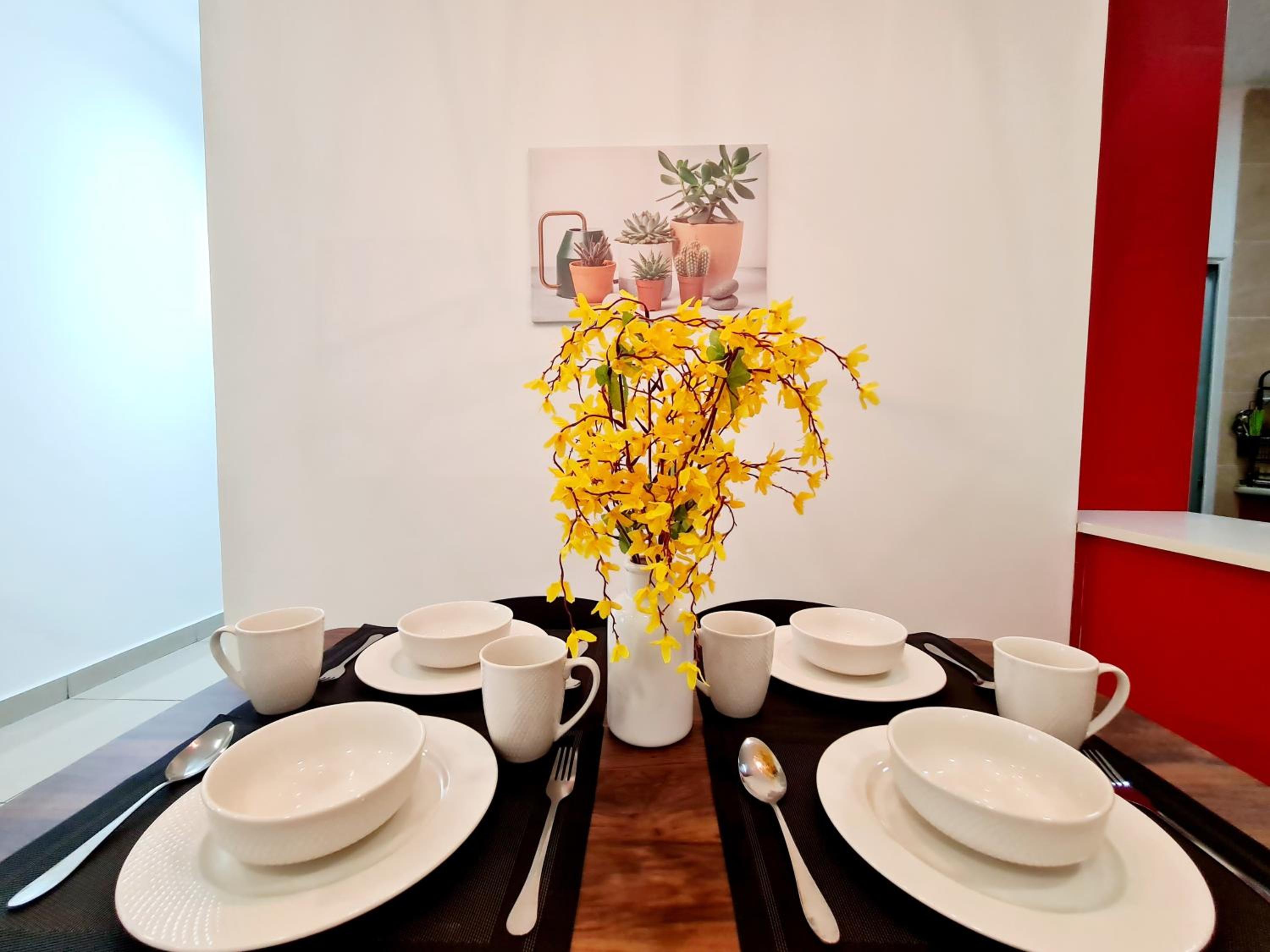 8 Guest 3 Room OUG A1 Old Klang Bkt Jalil Pavilion Stadium Mid Valley Bangsar Puchong IOI