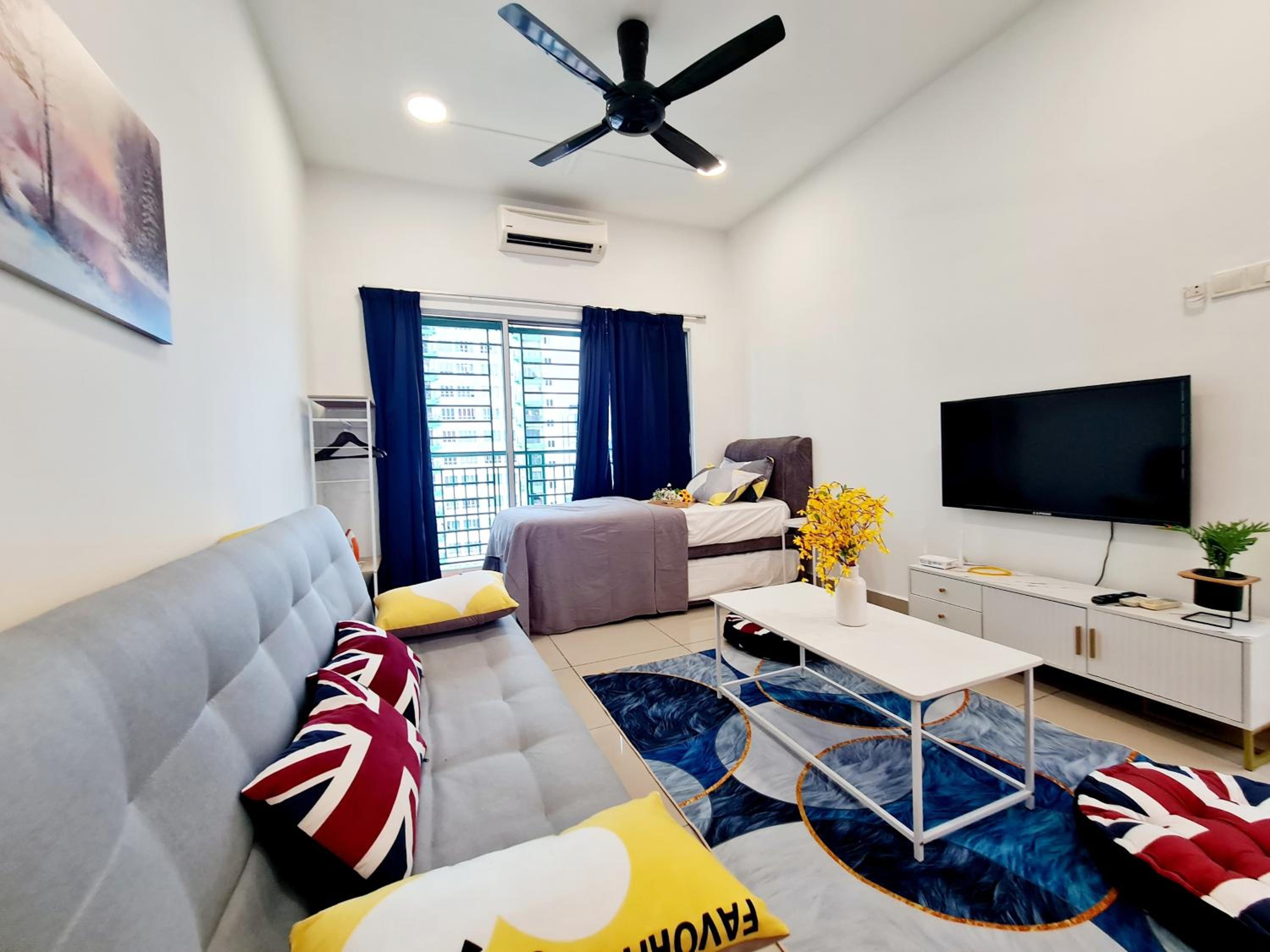 8 Guest 3 Room OUG A1 Old Klang Bkt Jalil Pavilion Stadium Mid Valley Bangsar Puchong IOI
