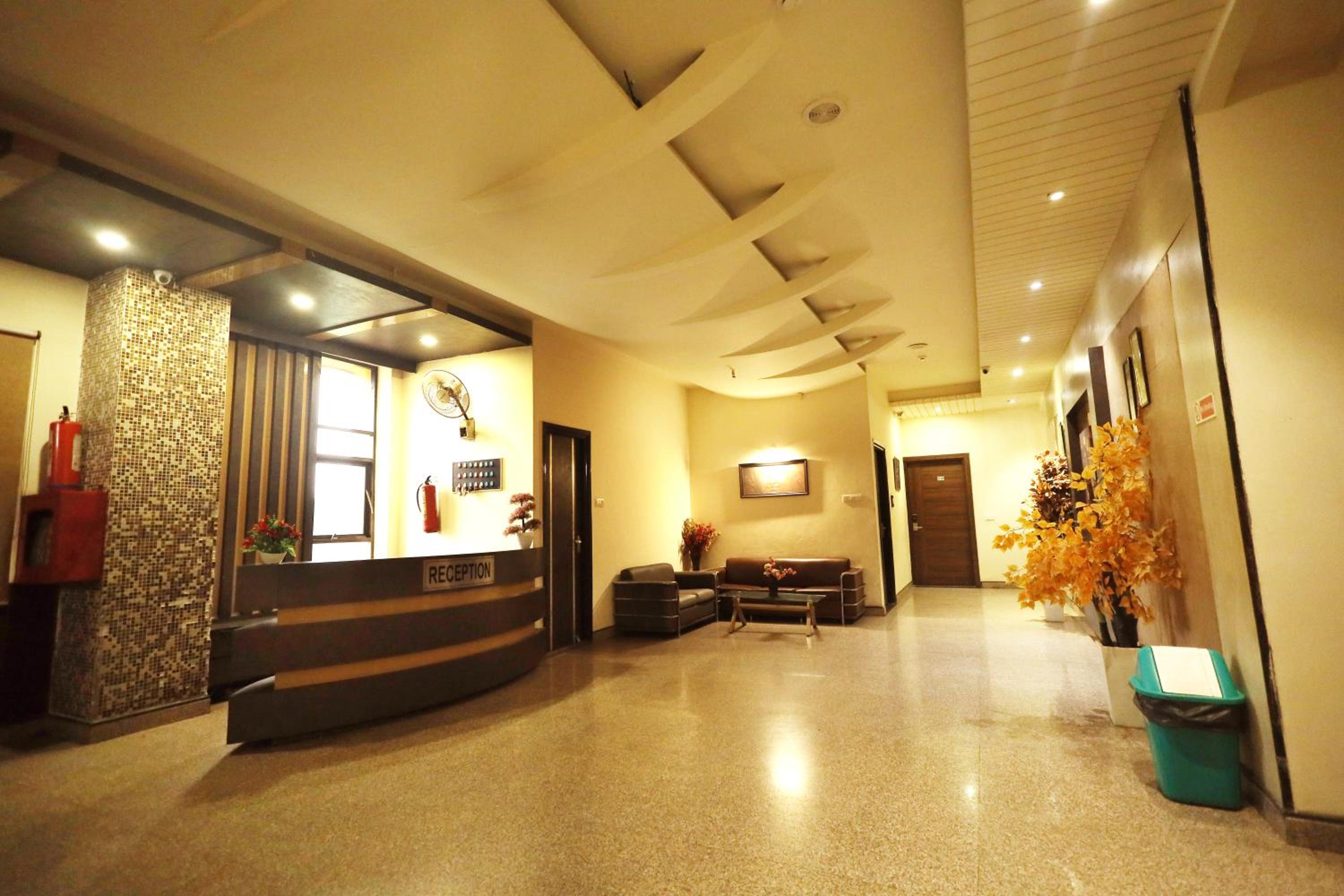 Hotel Bhagyaraj Palace - Best Hotel In Kanpur view 5