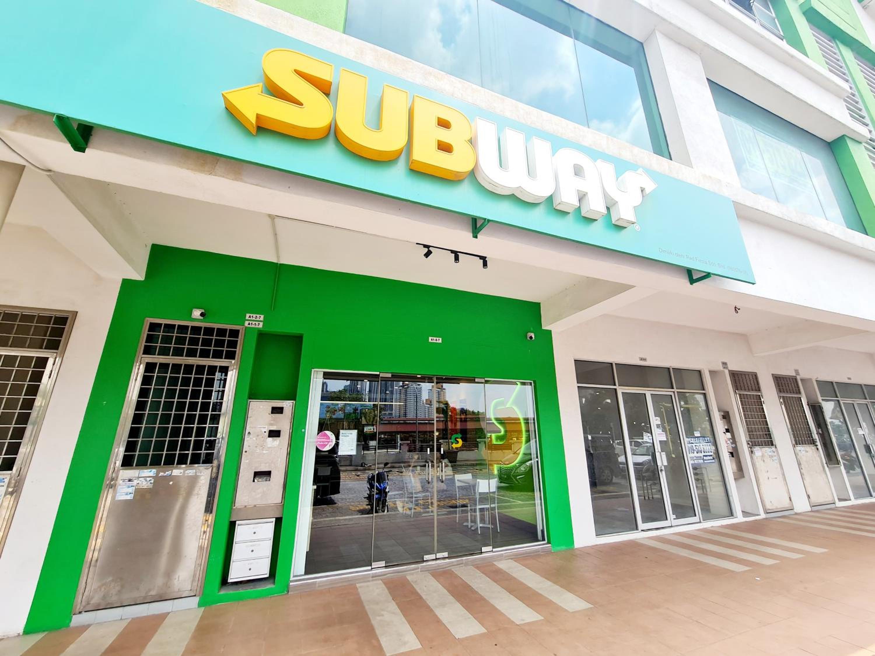 8 Guest 3 Room OUG A1 Old Klang Bkt Jalil Pavilion Stadium Mid Valley Bangsar Puchong IOI