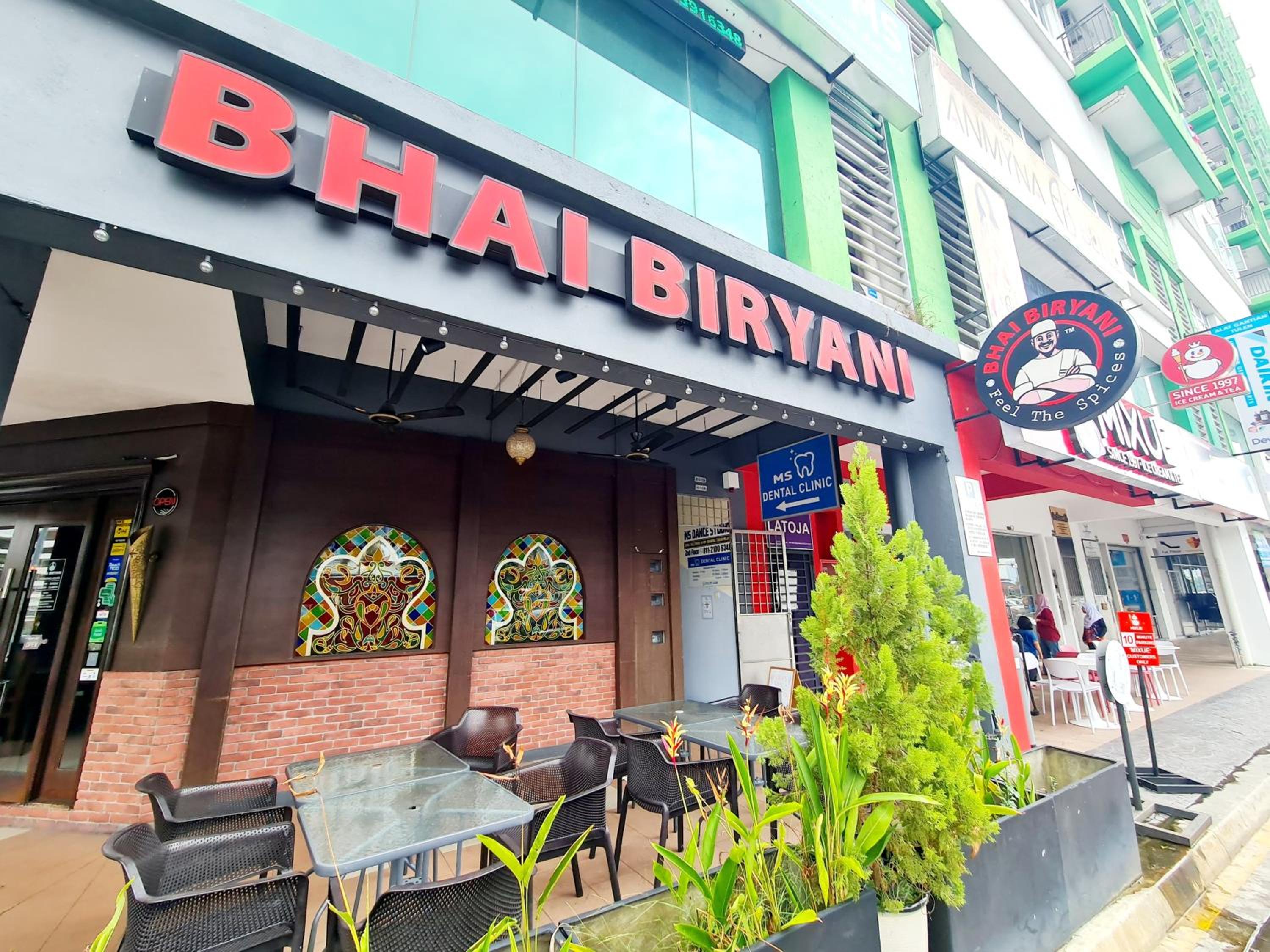 8 Guest 3 Room OUG A1 Old Klang Bkt Jalil Pavilion Stadium Mid Valley Bangsar Puchong IOI