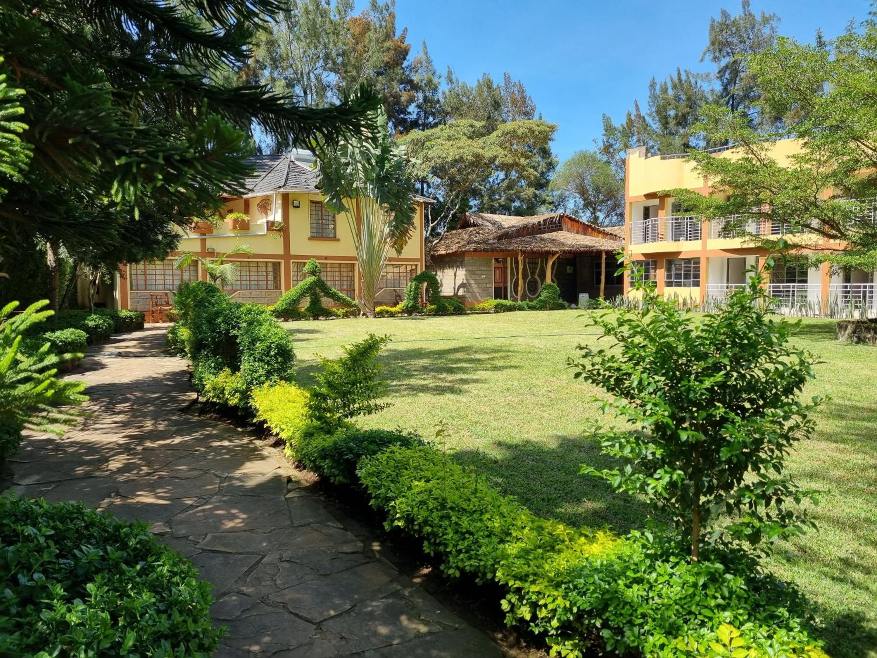 Karen Little Paradise, ECO Garden Hotel & Farm