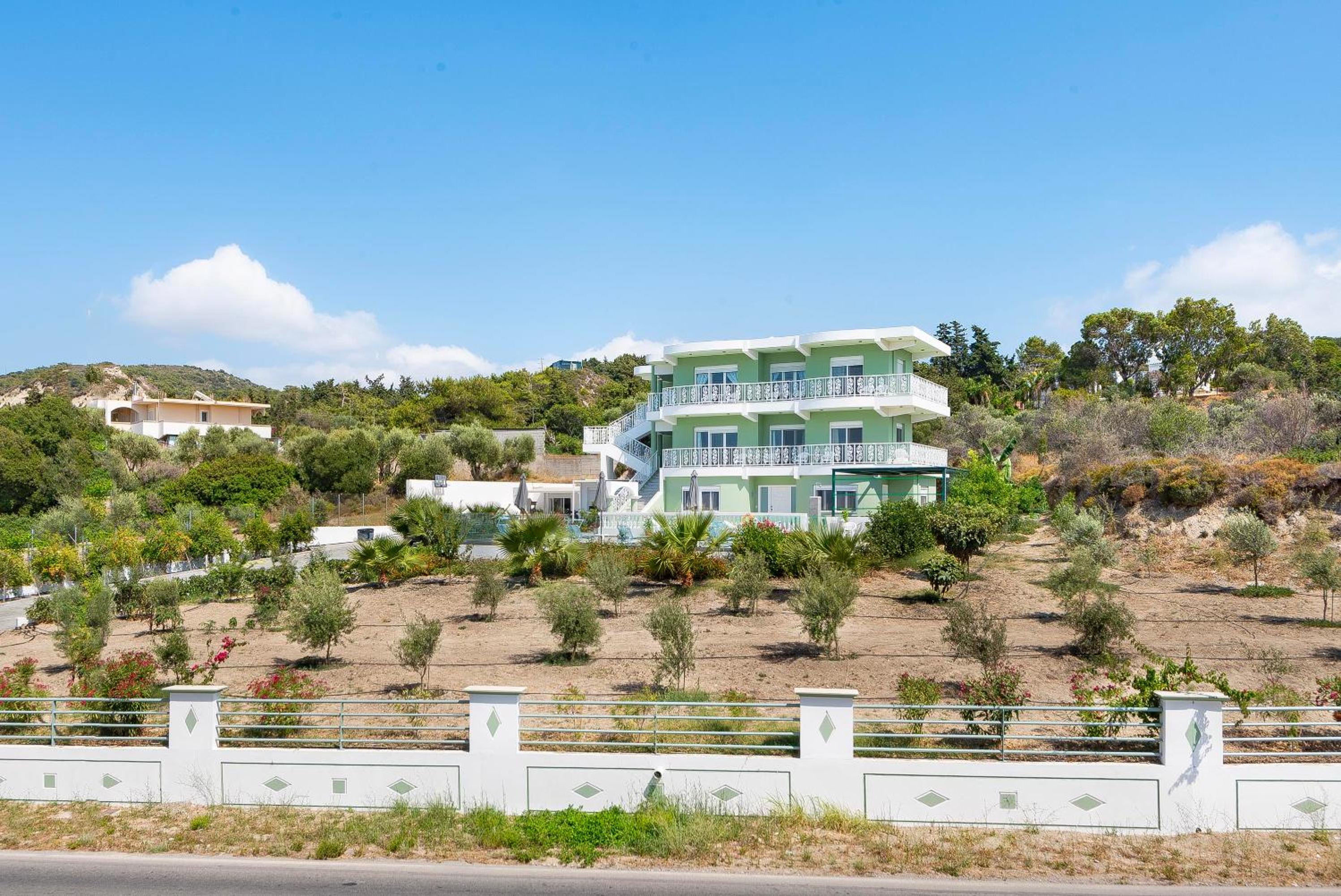 Nimo Paradise Estate