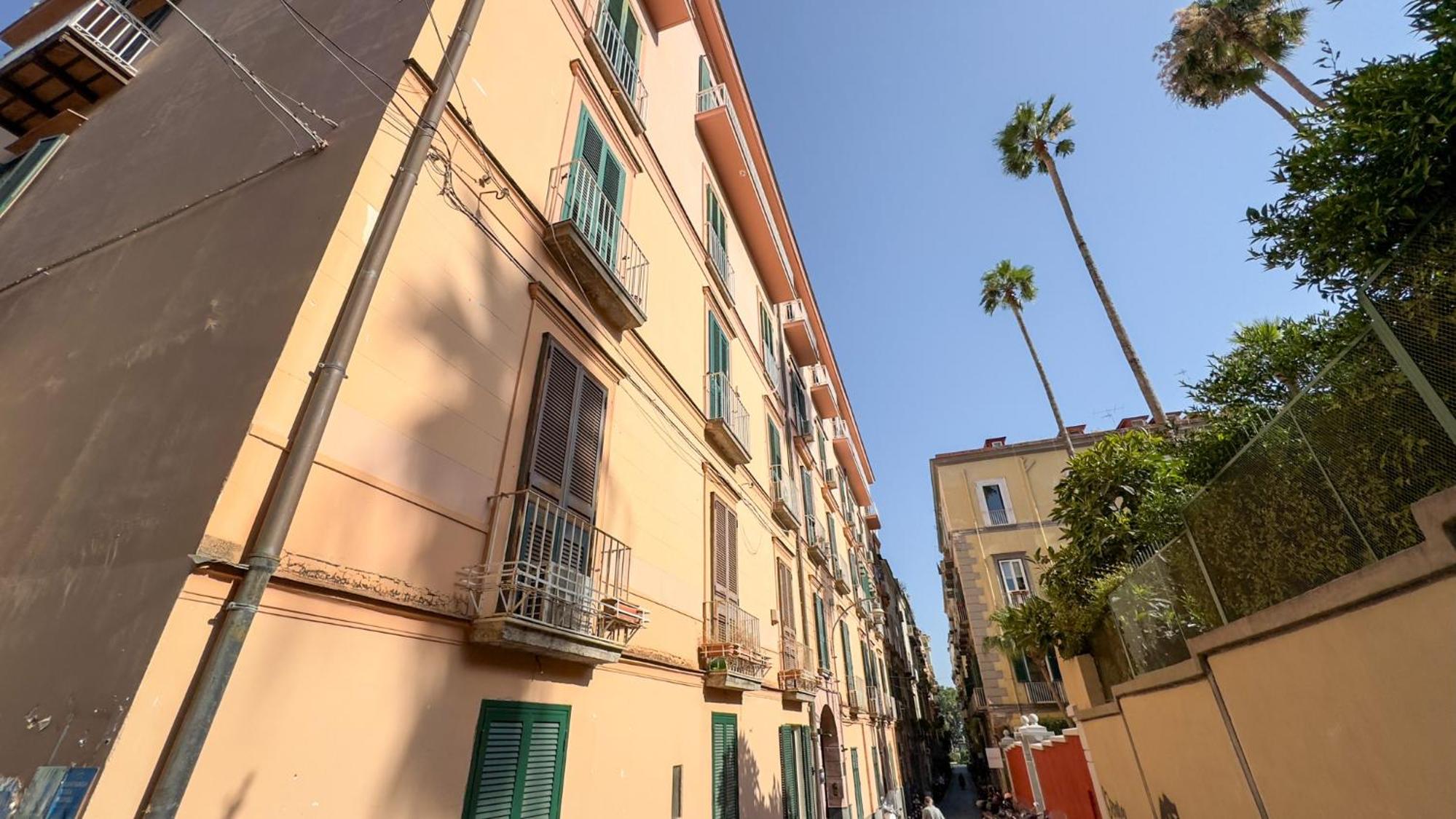 Don Vittorio a Chiaia