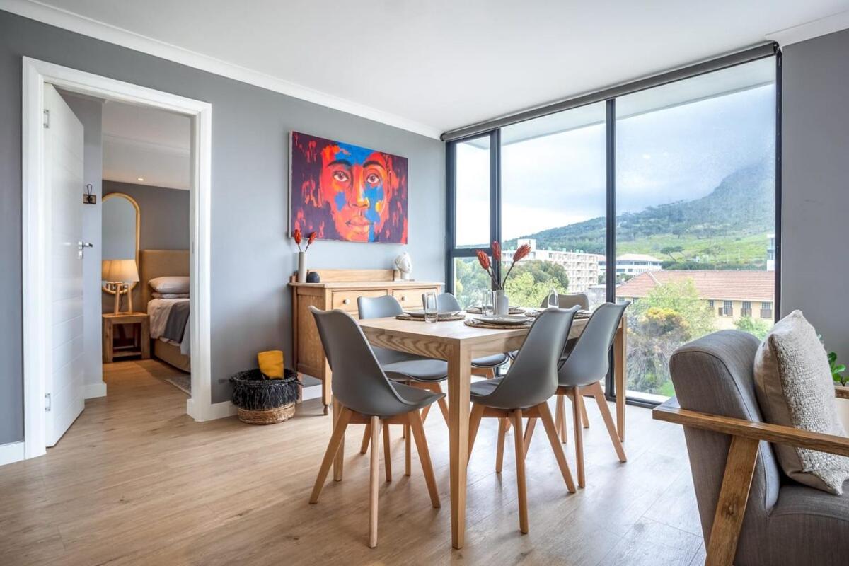 Bergsig Spacious Deluxe Corner Unit view 3