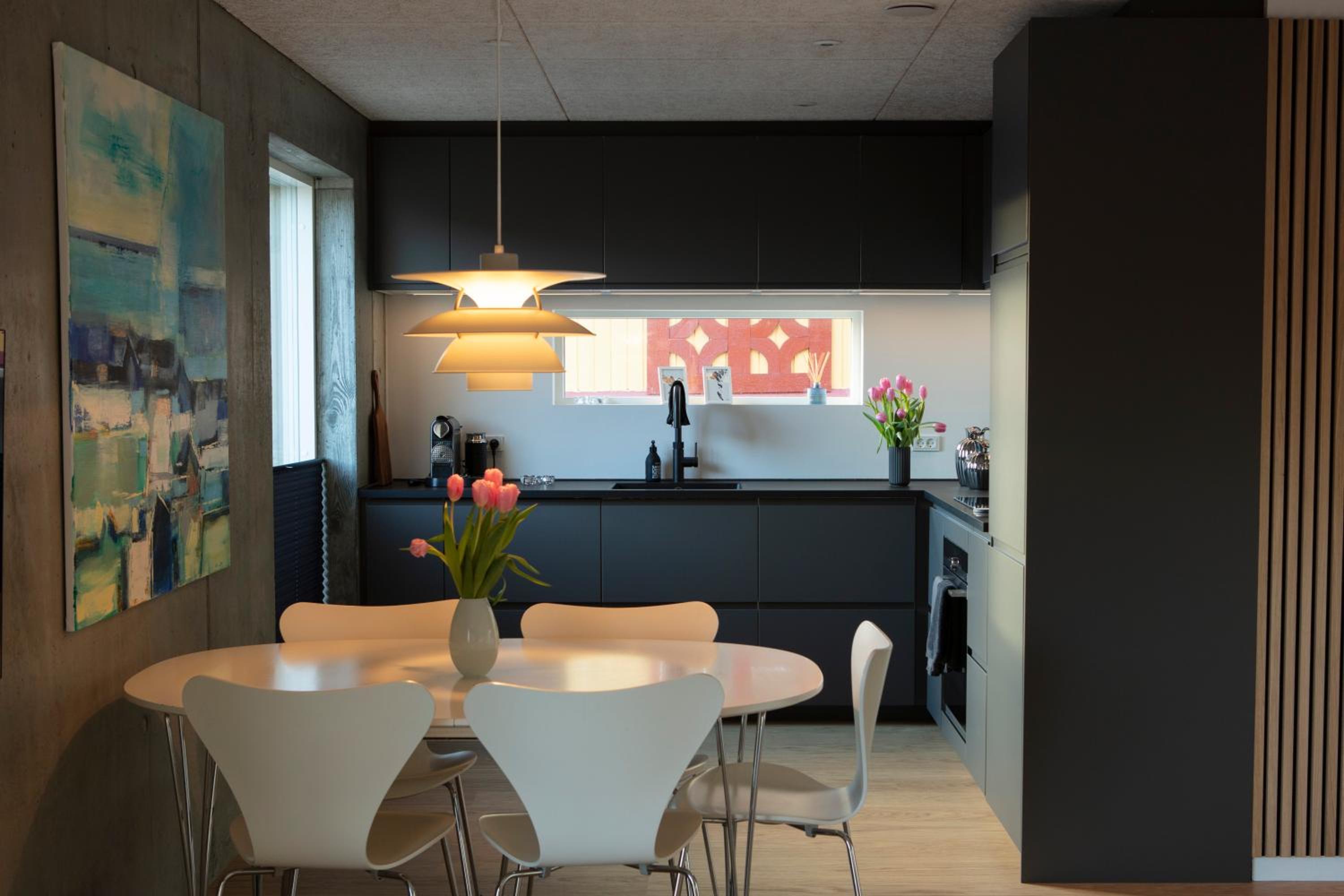CONRADSBREKKA Luxury Apartment in Central Tórshavn