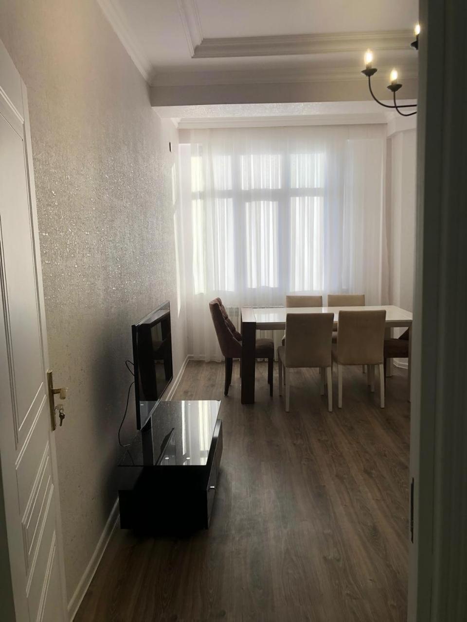 3 room apartment