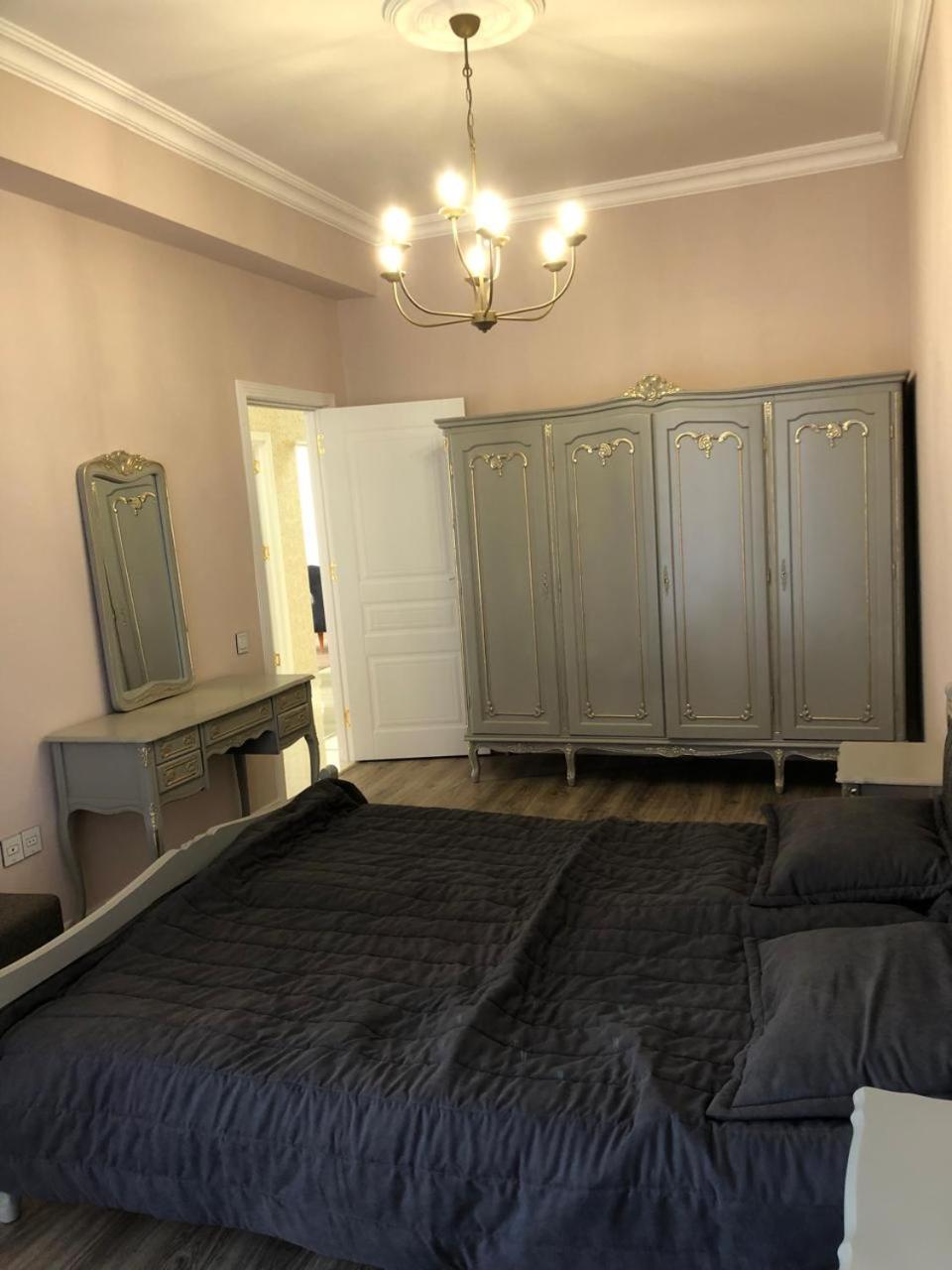 3 room apartment