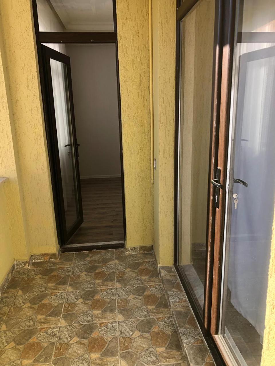 3 room apartment