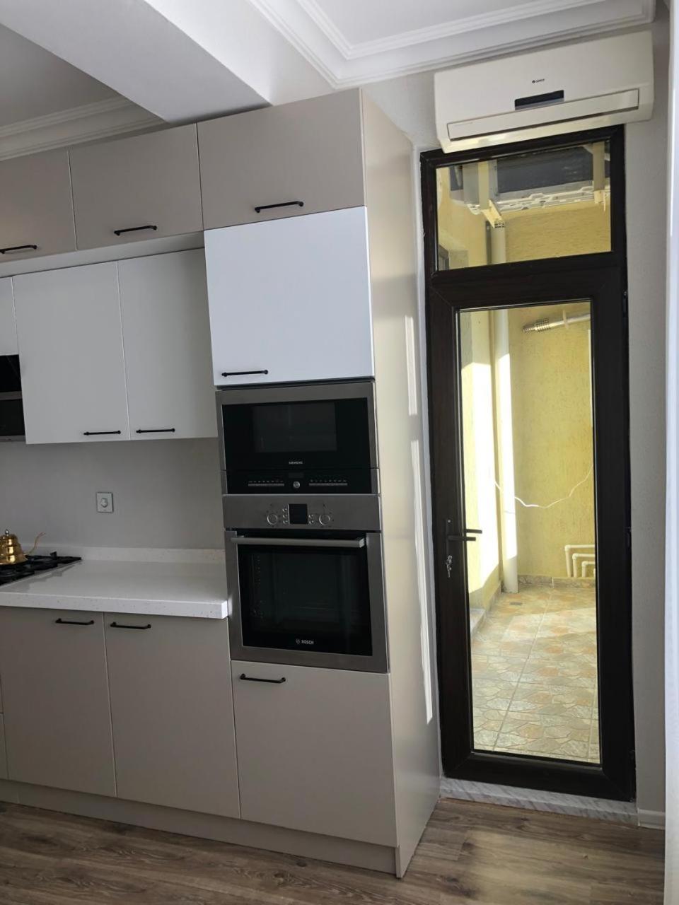 3 room apartment