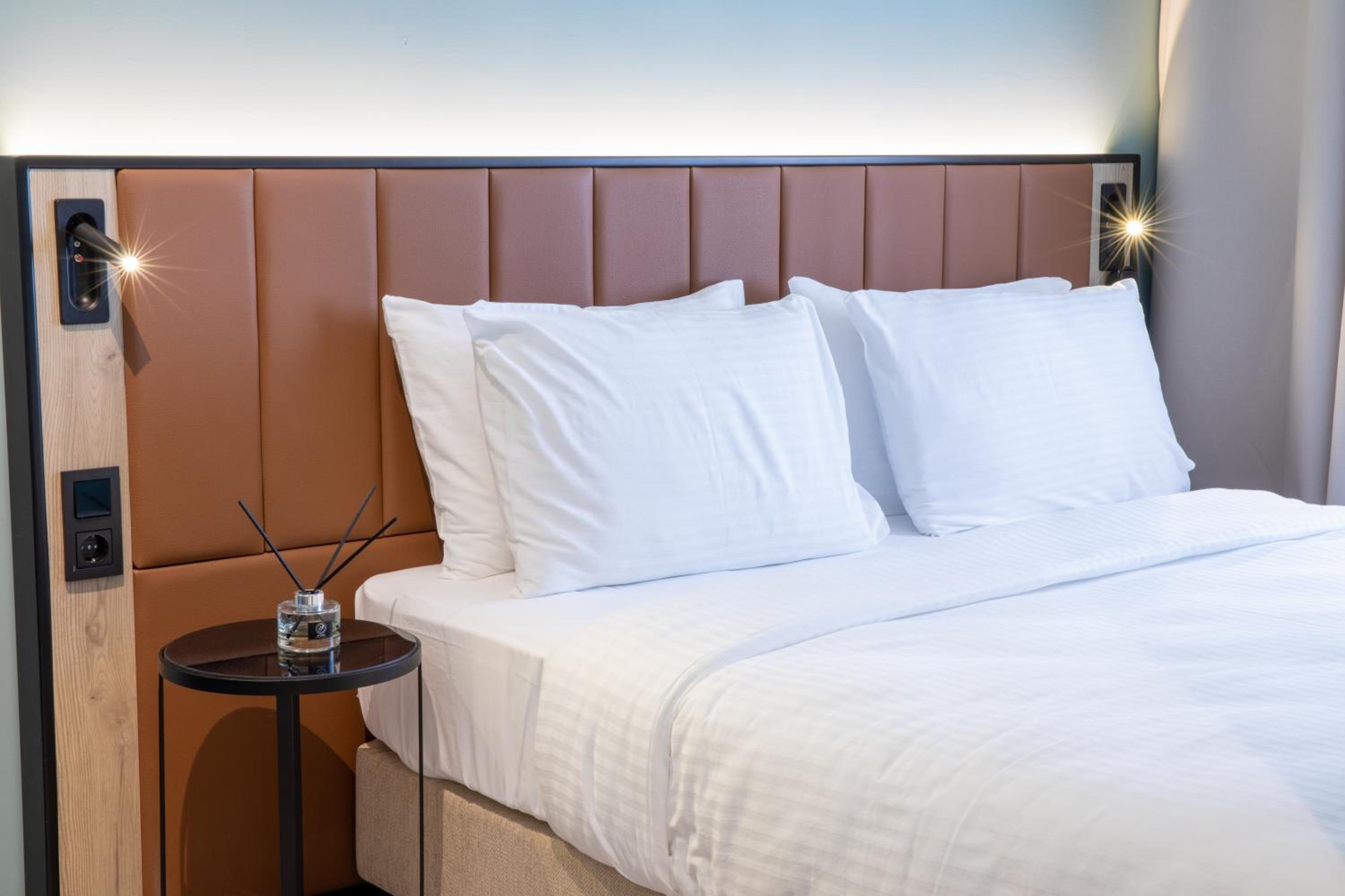 EA Exclusive Otel - Image 21