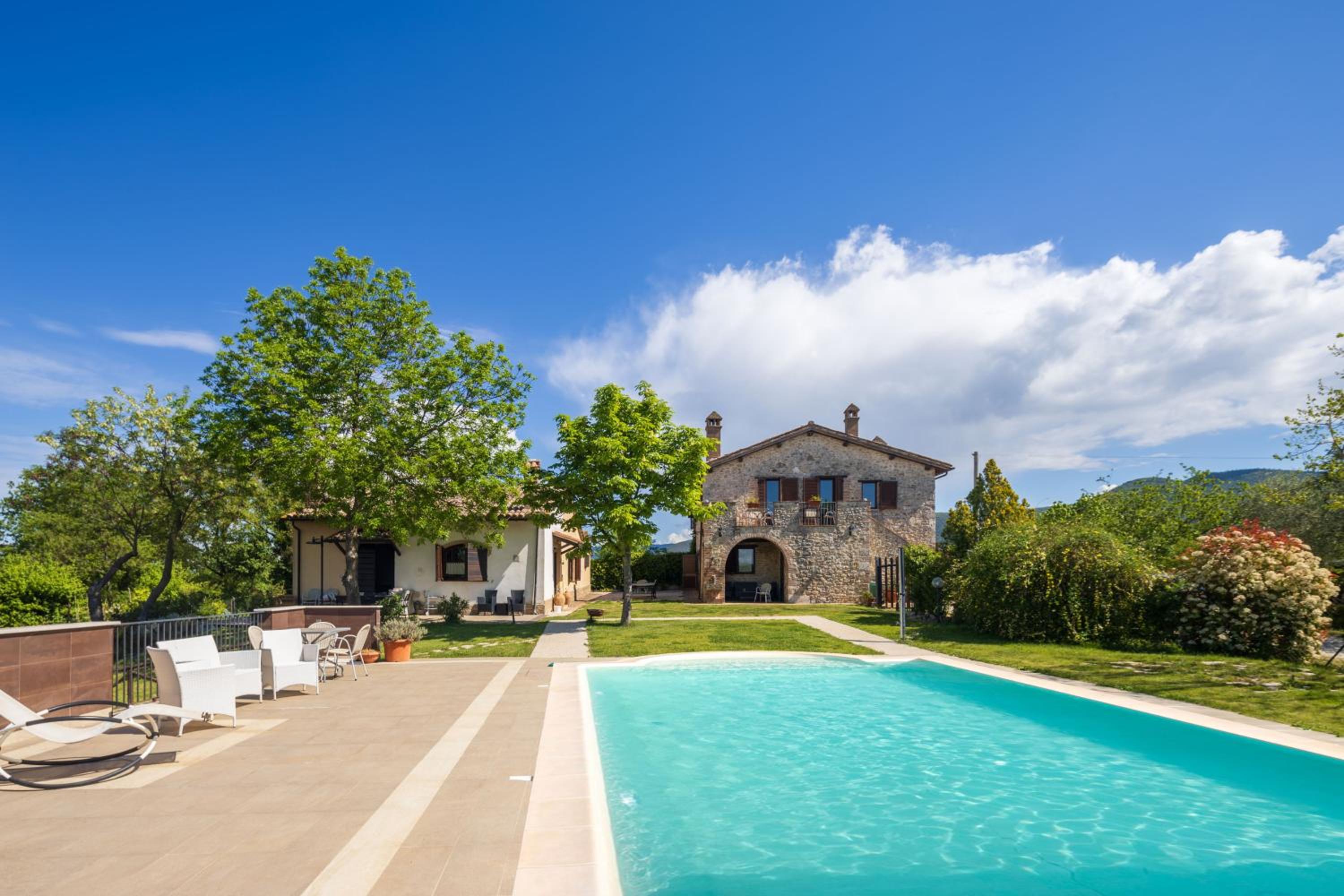 Casale Santomanno by VacaVilla