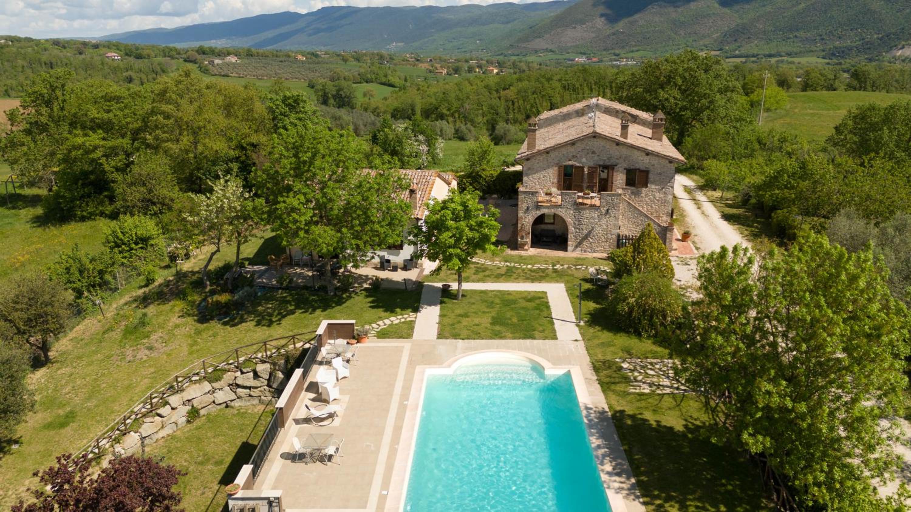 Casale Santomanno by VacaVilla