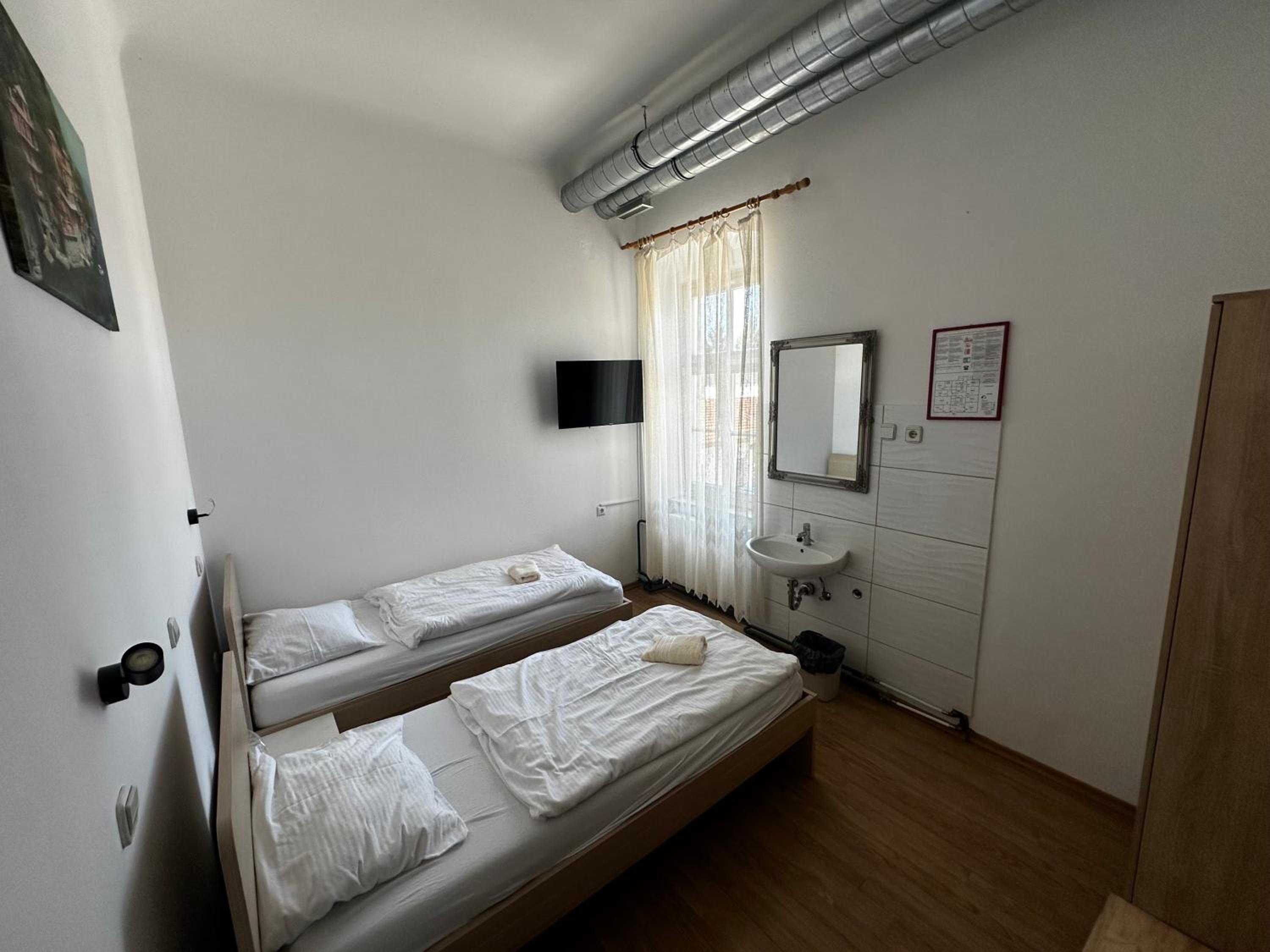 Guesthouse Pri Tonetu
