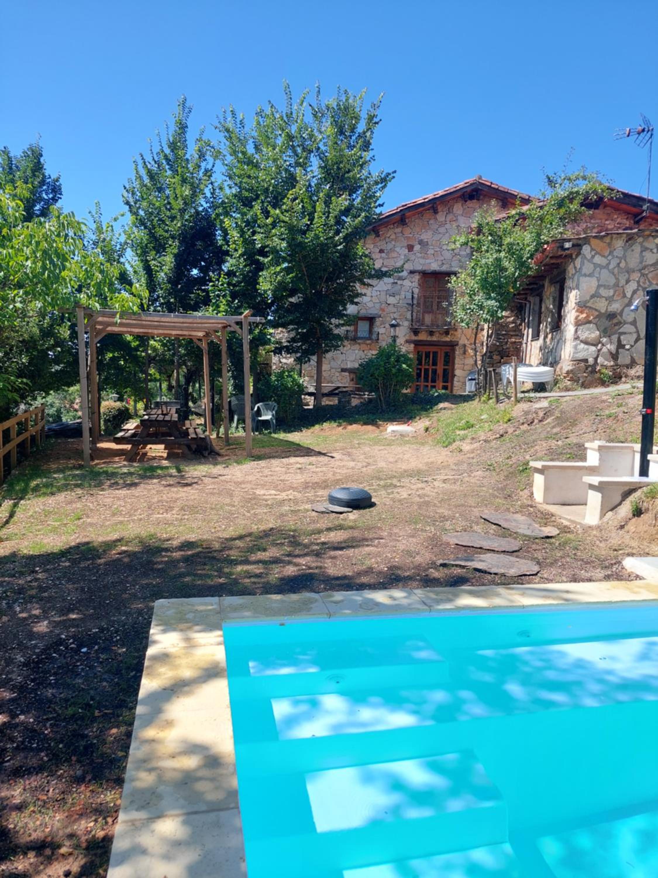 Las Peonías Casa Rural