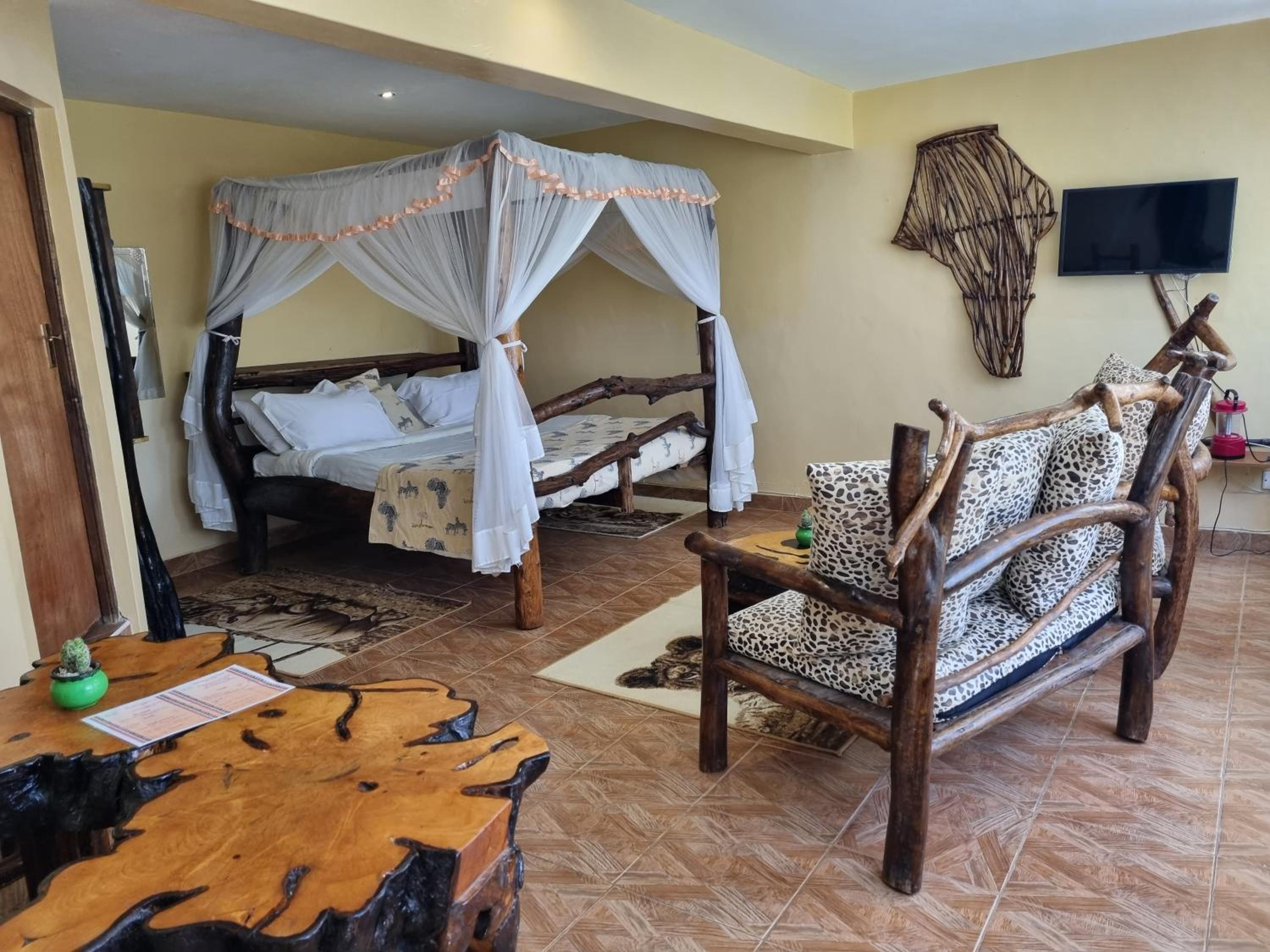 Karen Little Paradise, ECO Garden Hotel & Farm