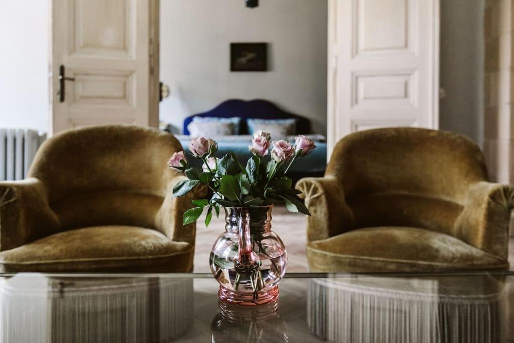 FOR LONG THERM! Lujza Vintage Apartment 3 BEDROOM, 1 LIVINGROOM, 2 BATHROOM FREE AC 75sq DT Wifi view 5