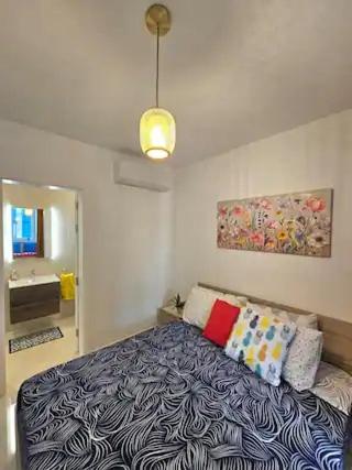 Near Valletta Ferry two bedrooms one living room view 2