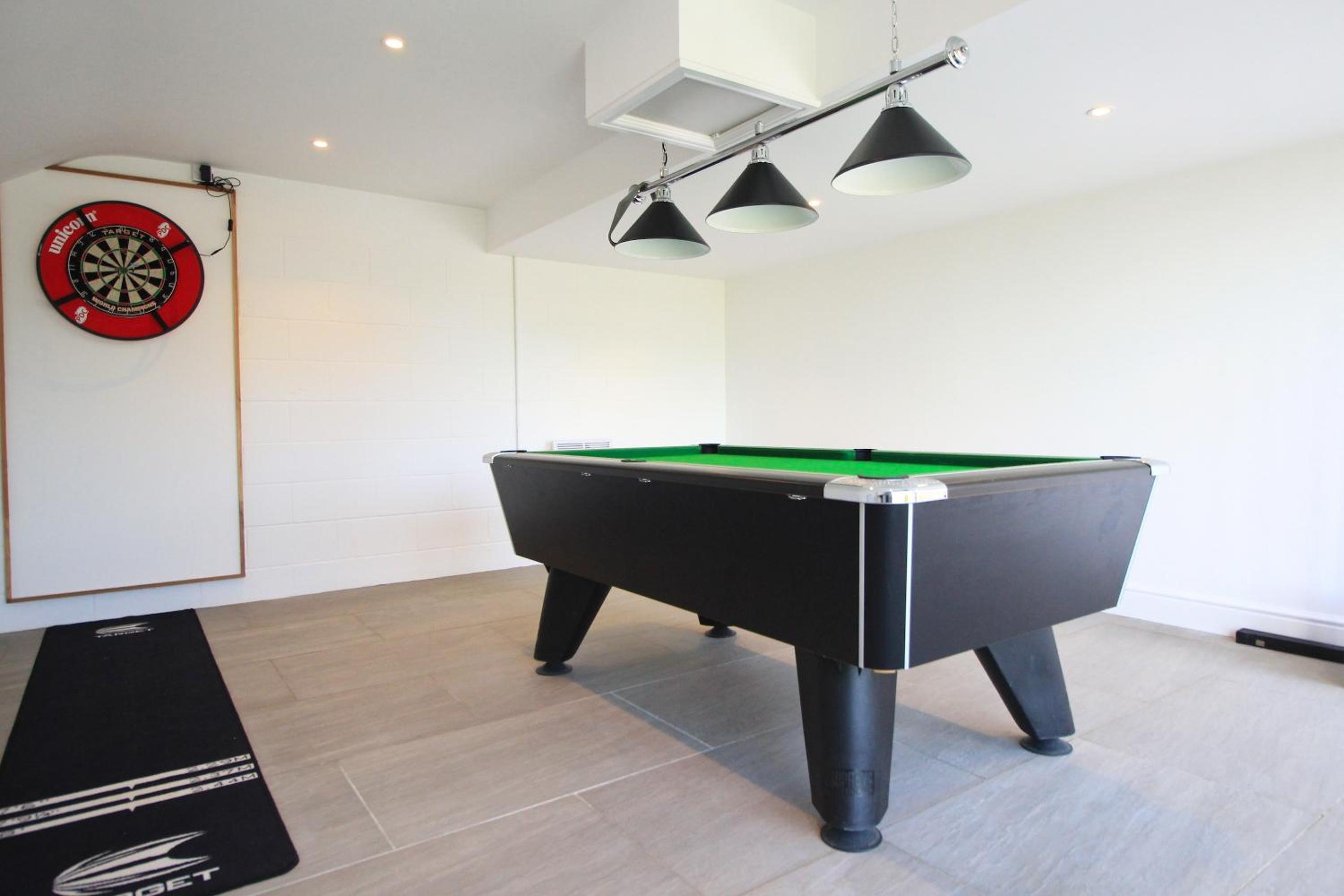 Luxury holiday home with HOT TUB