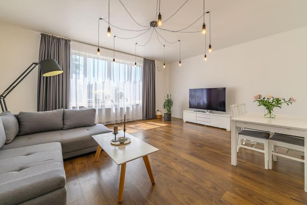 Seaside apartment with terrace