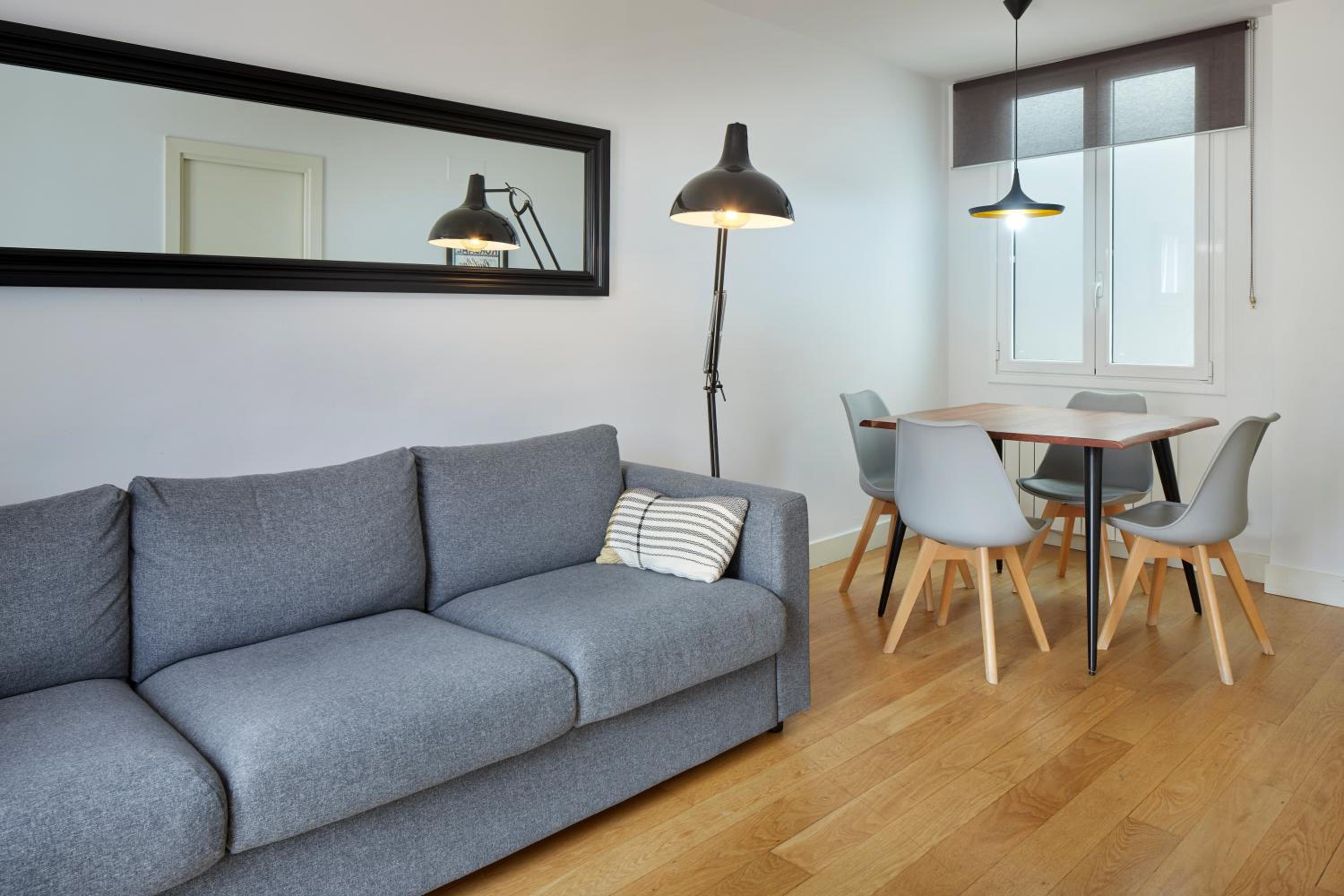 Always Easy I Carquizano