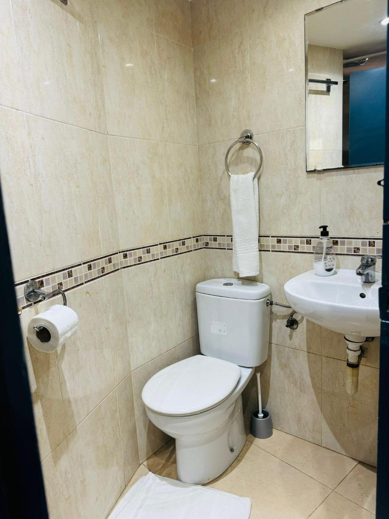 Hostal Mont Thabor