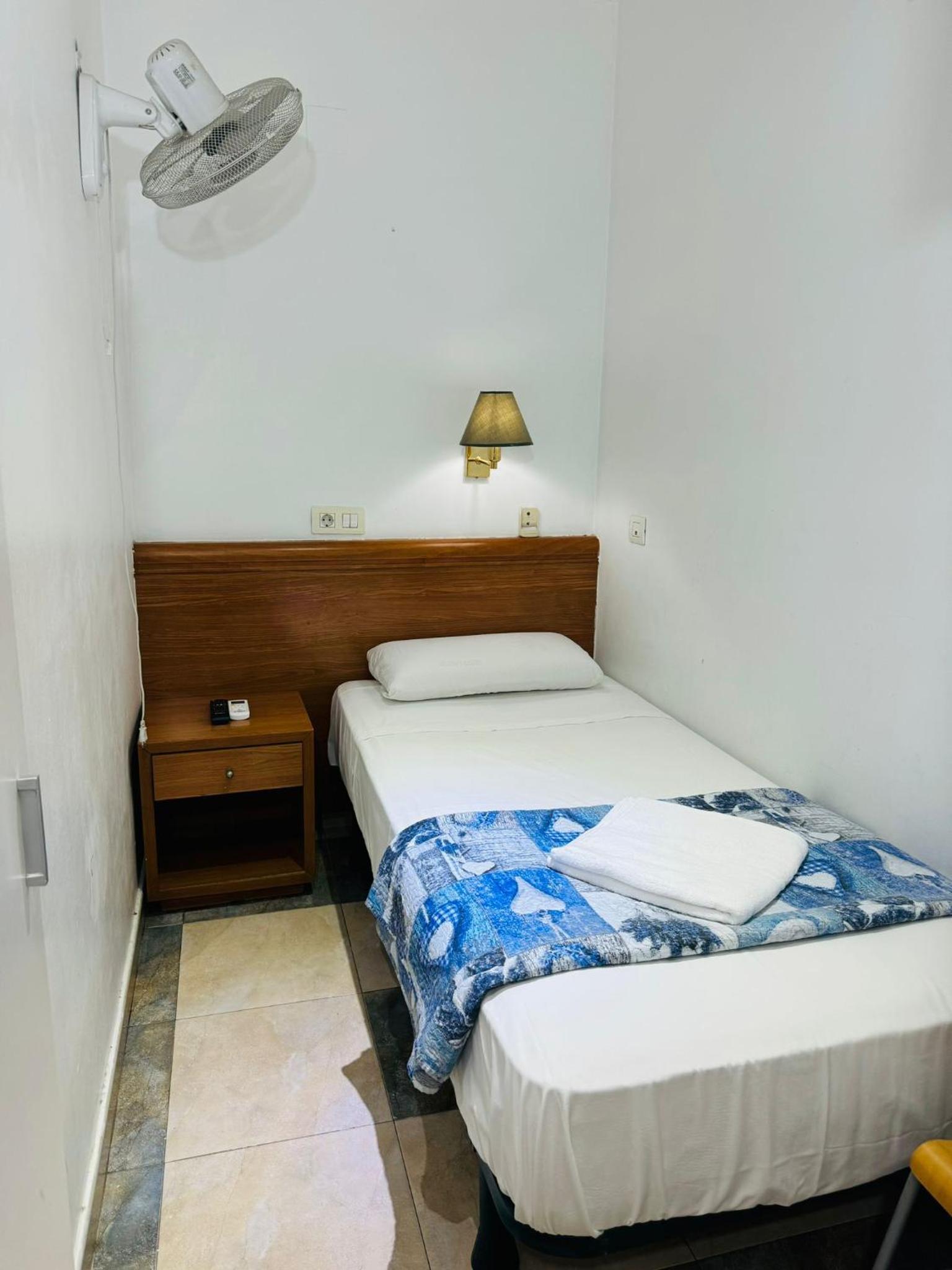 Hostal Mont Thabor