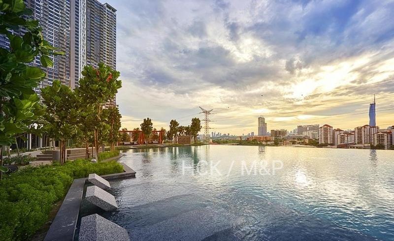 Massive KL View at M-Vertica by HCK