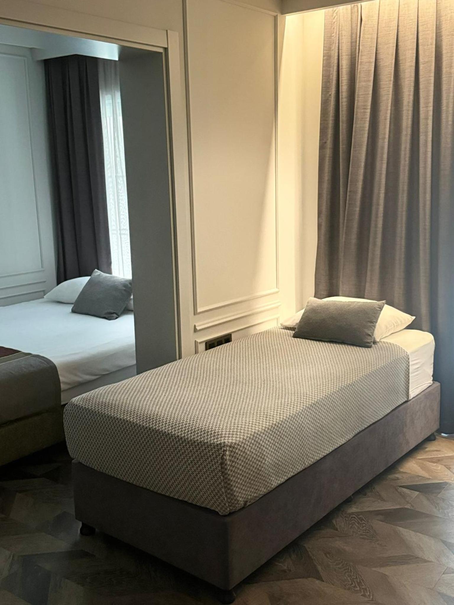 Livro Otel - Image 41