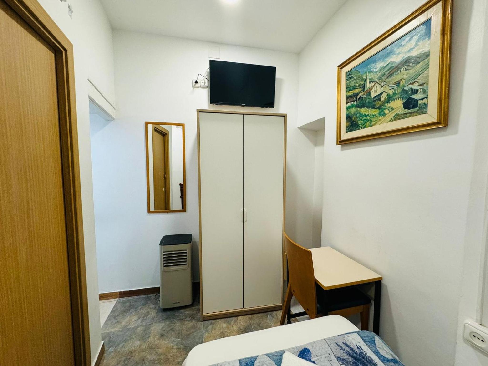 Hostal Mont Thabor