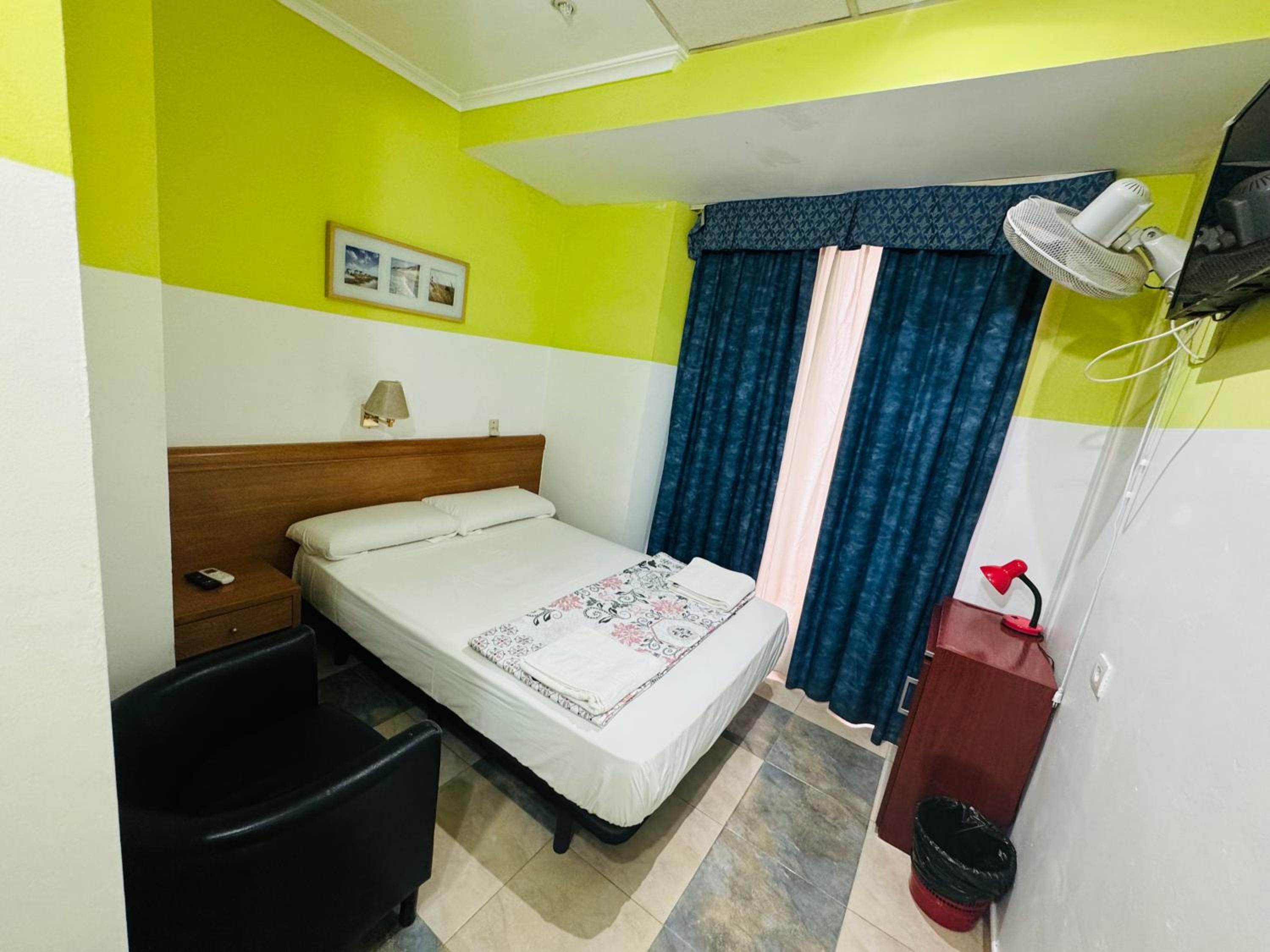 Hostal Mont Thabor