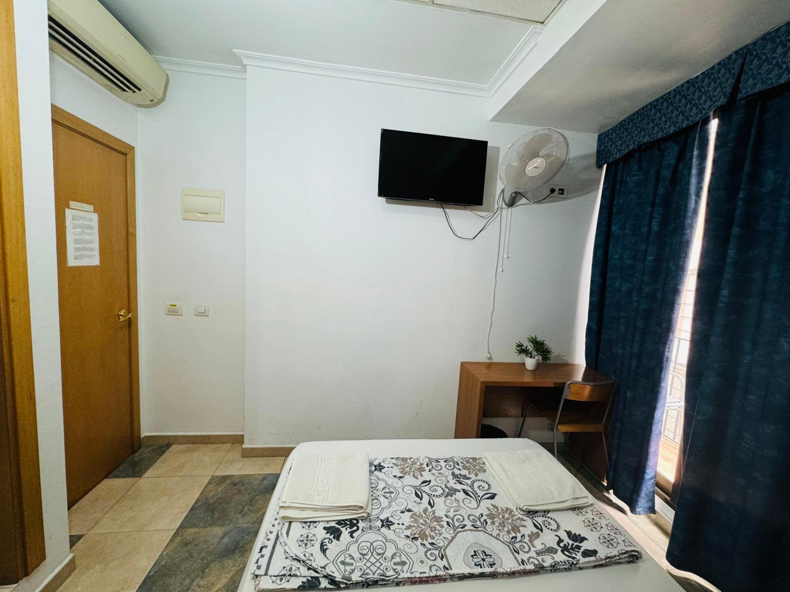 Hostal Mont Thabor