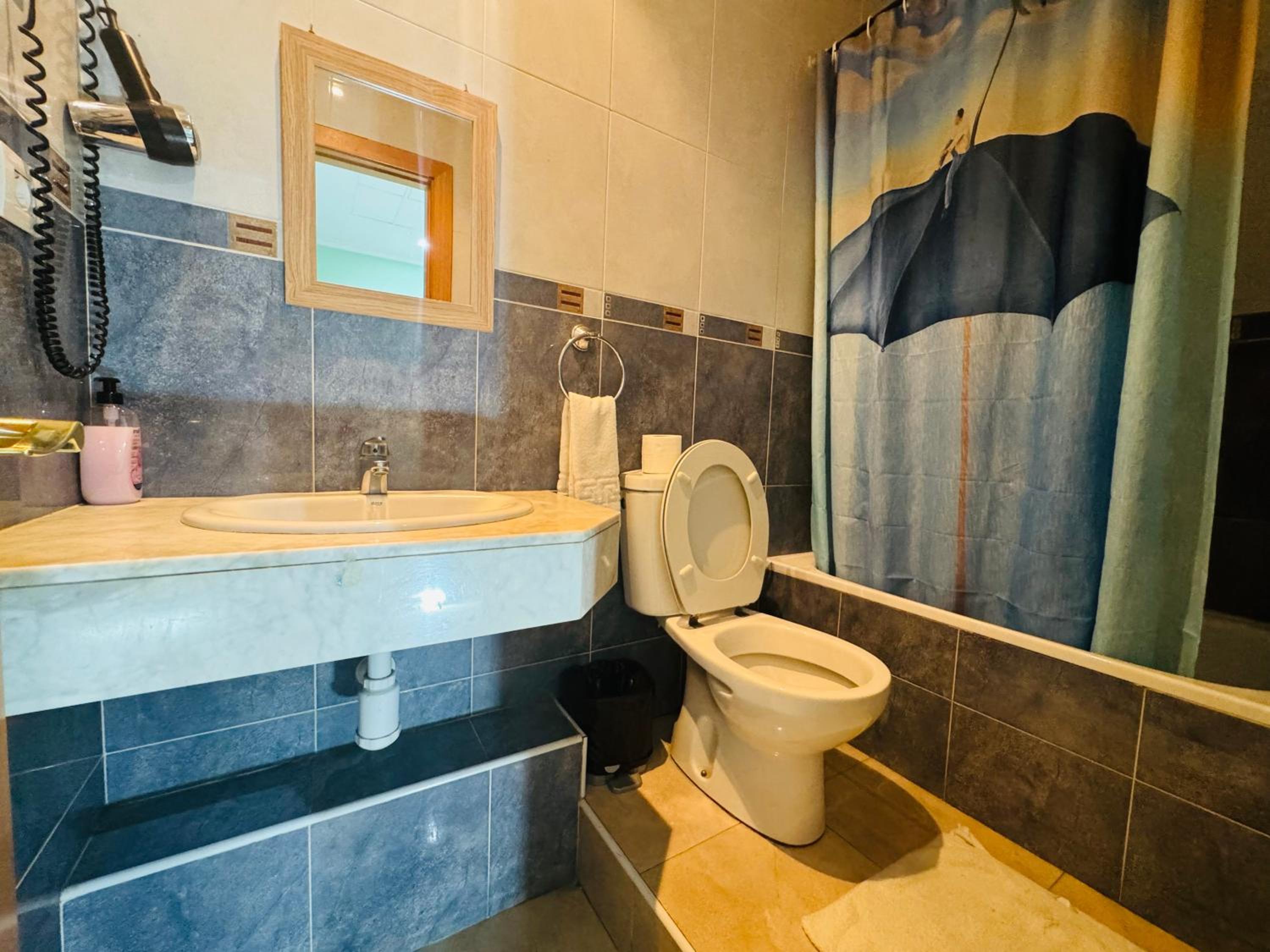 Hostal Mont Thabor