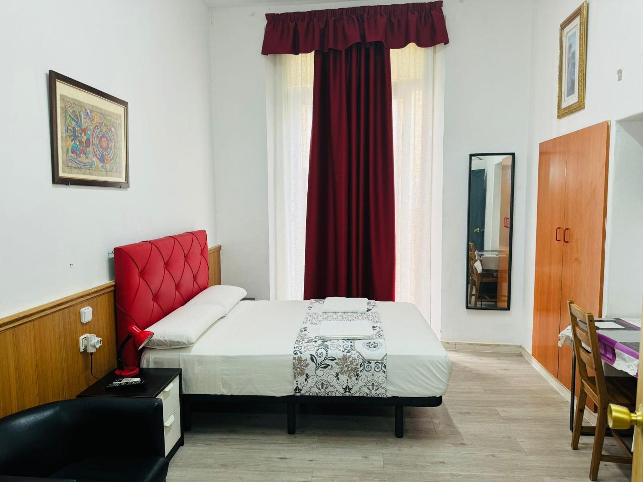Hostal Mont Thabor