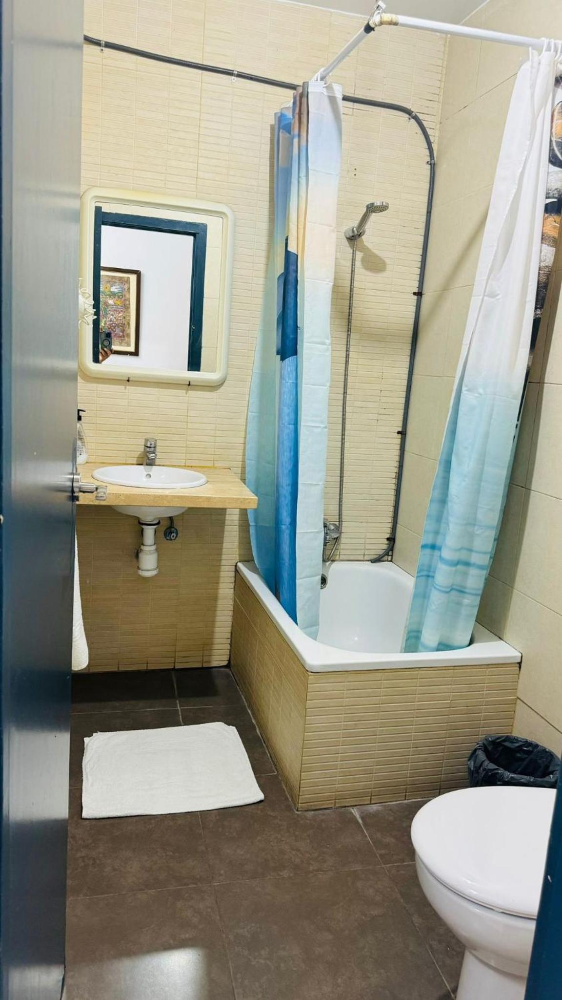 Hostal Mont Thabor