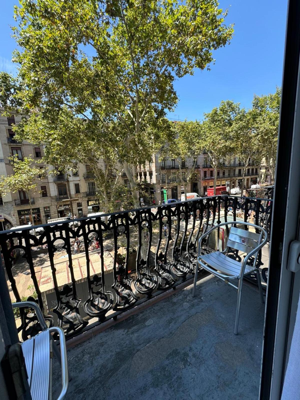 Hostal Mont Thabor