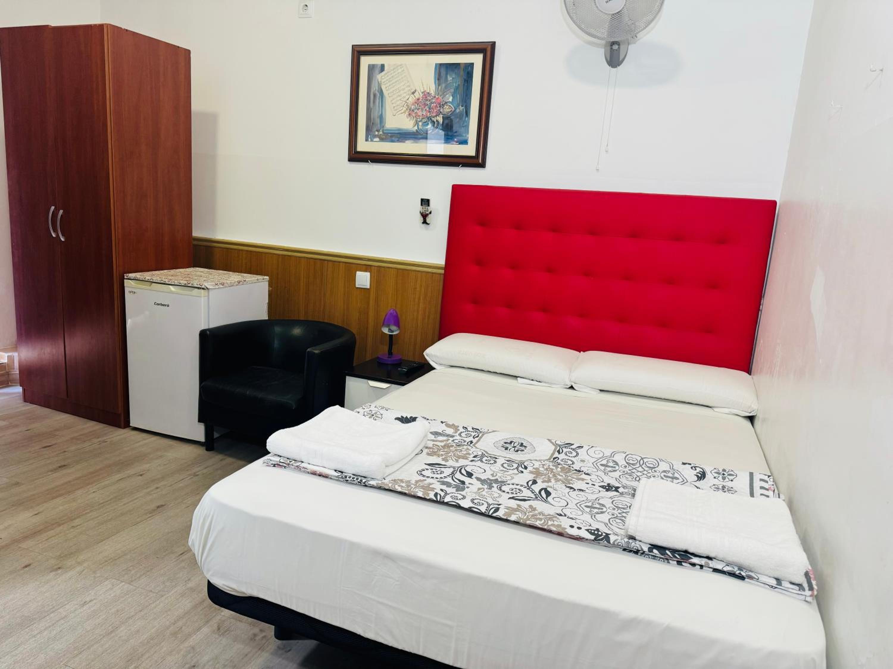 Hostal Mont Thabor