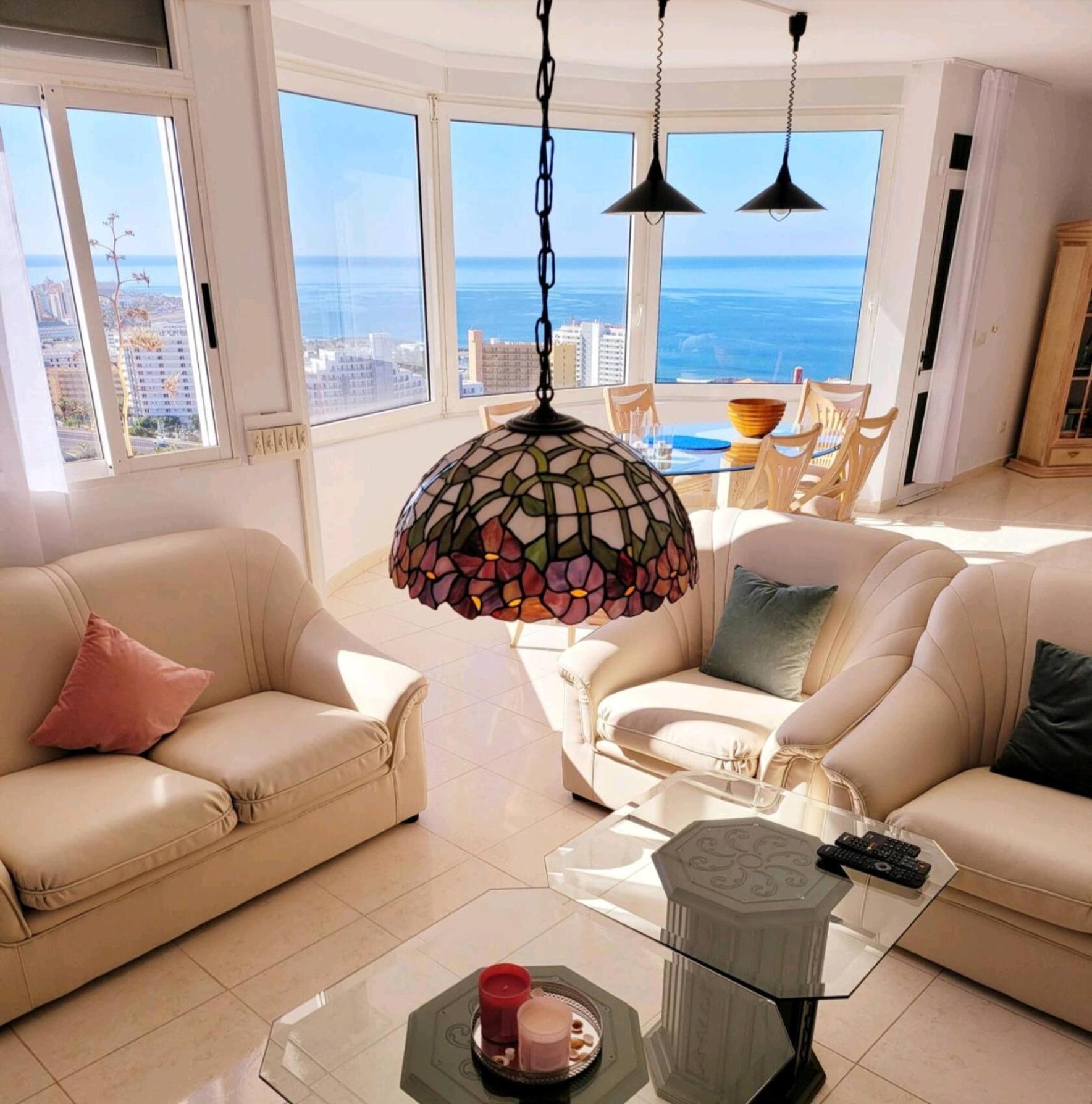 Ferienhaus El Musgo mit Meerblick und Pool