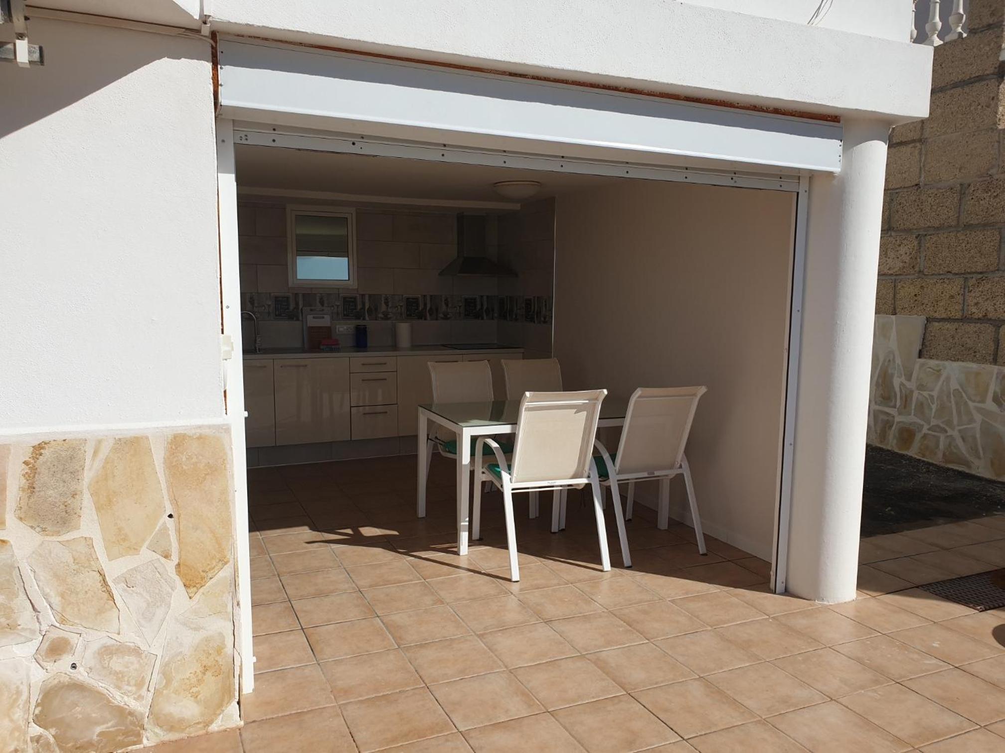 Ferienhaus El Musgo mit Meerblick und Pool