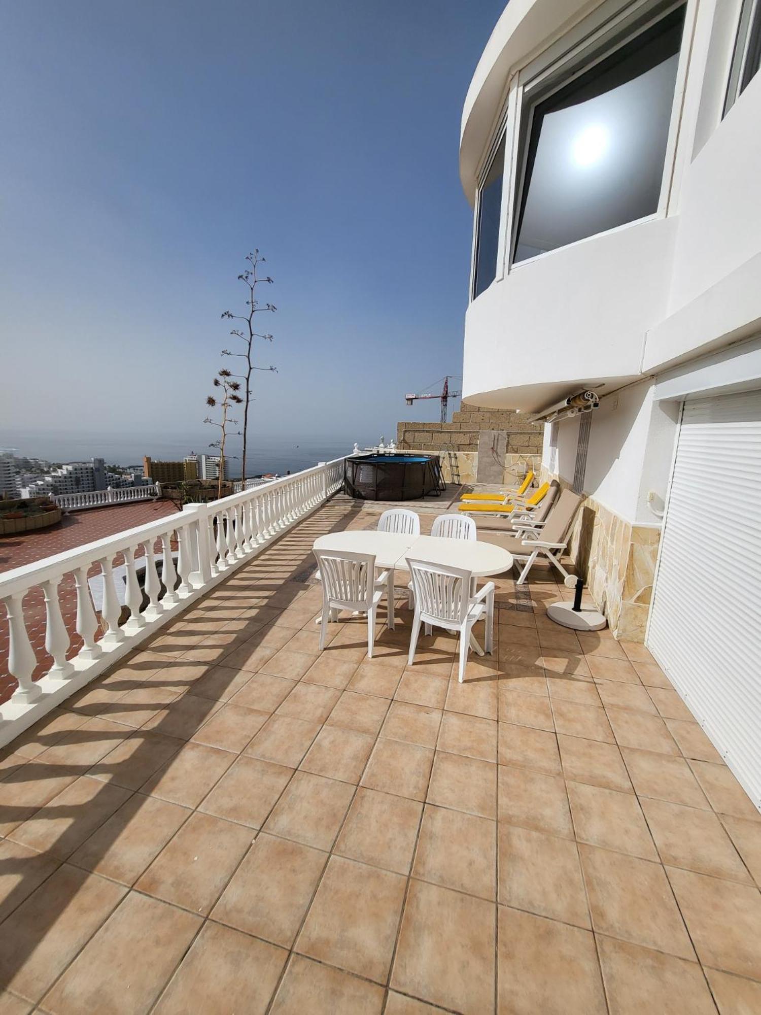 Ferienhaus El Musgo mit Meerblick und Pool
