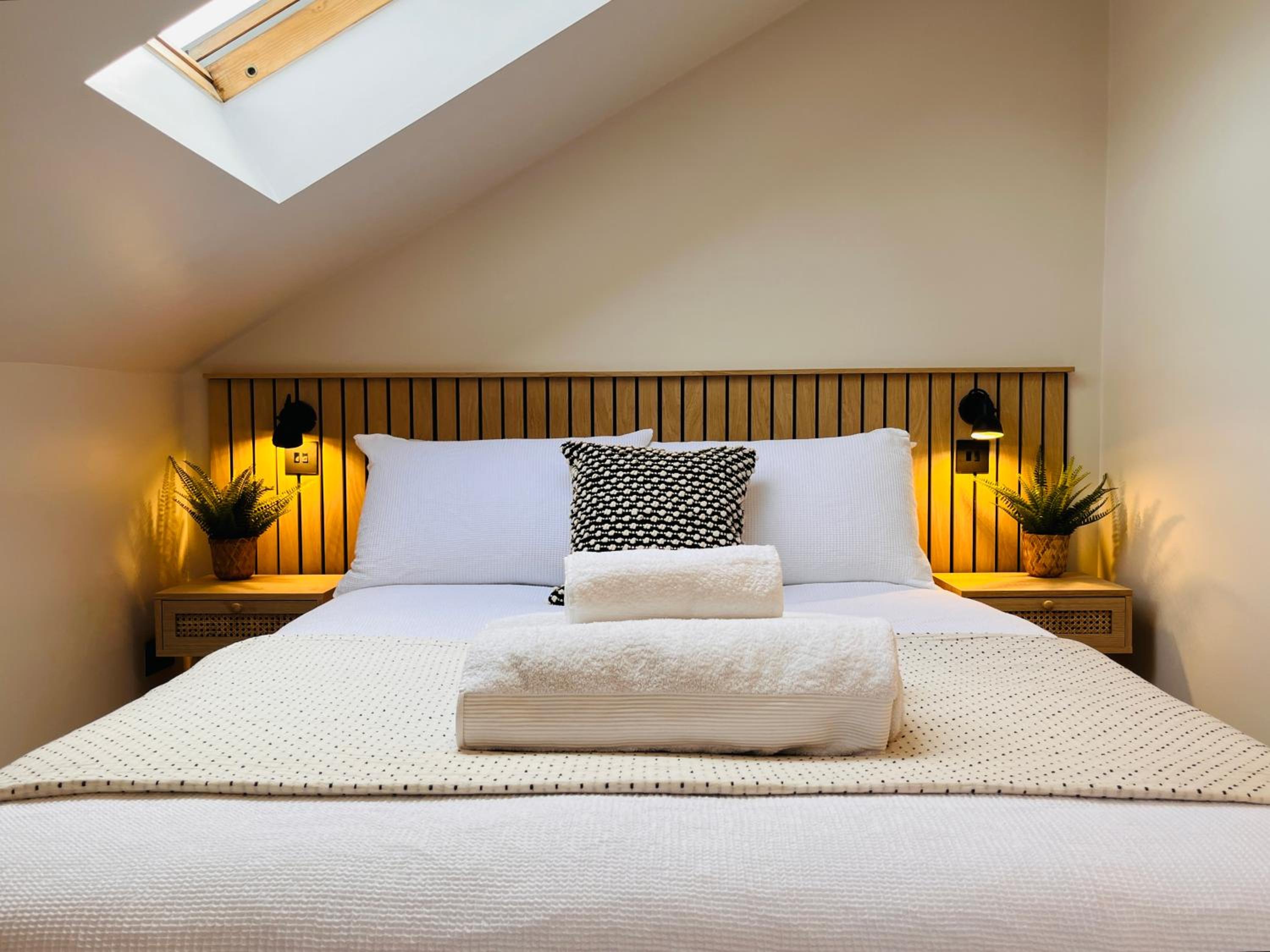 The Nook Londons Swanky Studio with FREE Parking