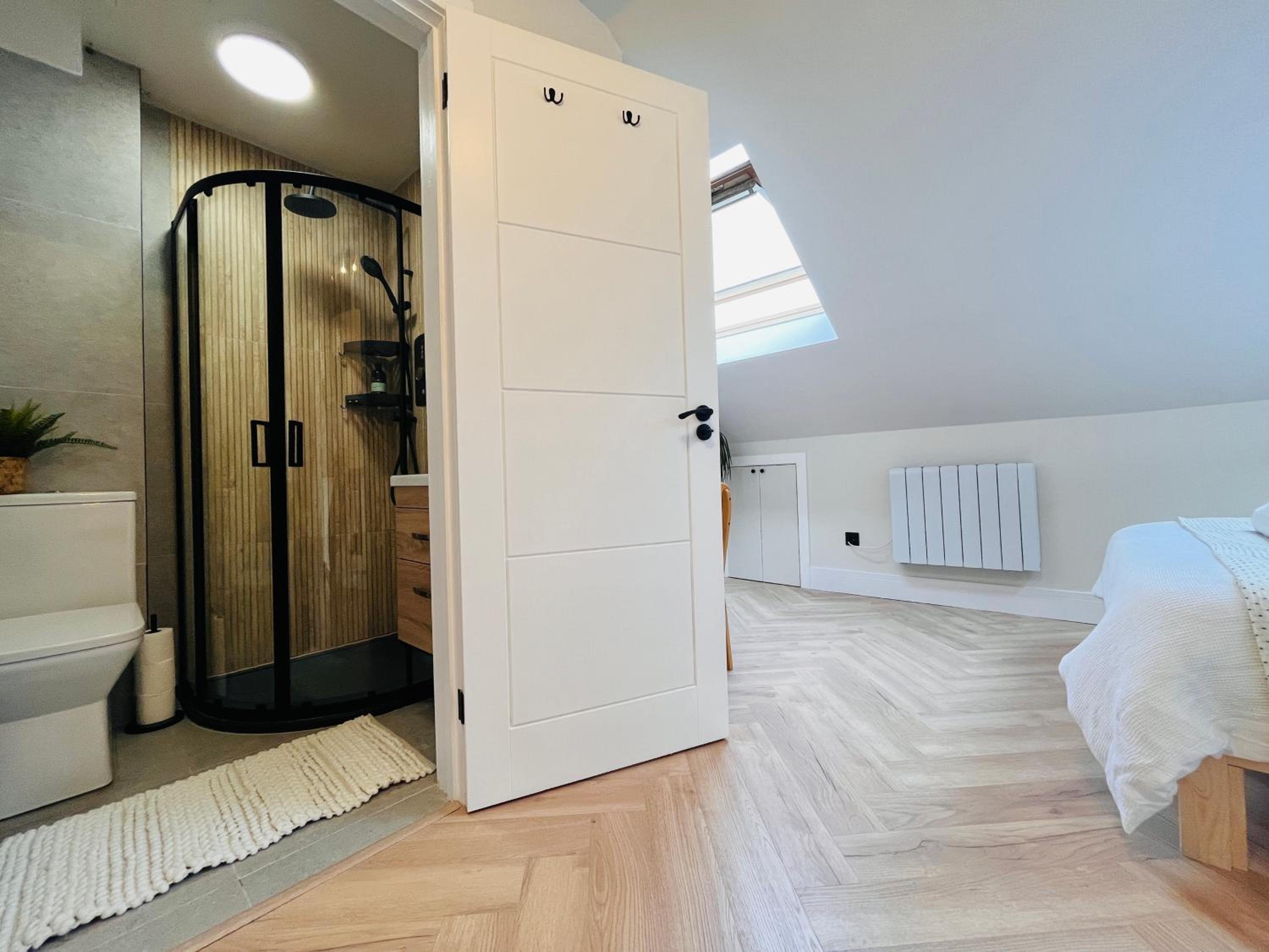 The Nook Londons Swanky Studio with FREE Parking