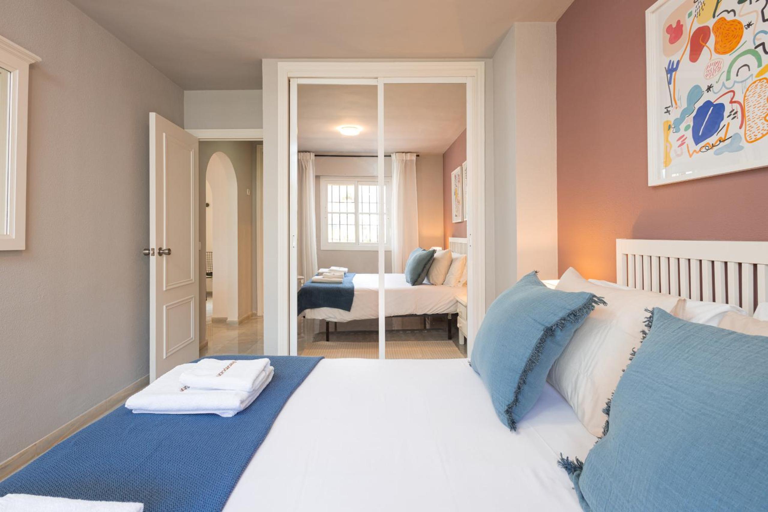 C19 Sunny Apartment with Pool and Terrace view 3