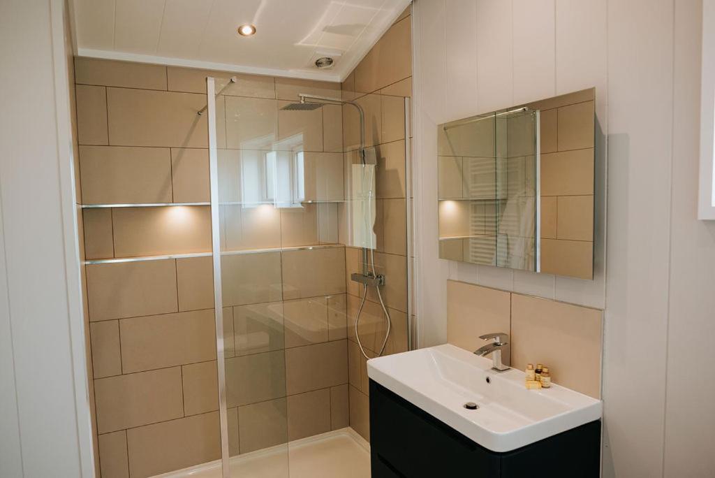 Nash - Bowland Retreat Lodges Clitheroe, Ribble Valley, Lancashire