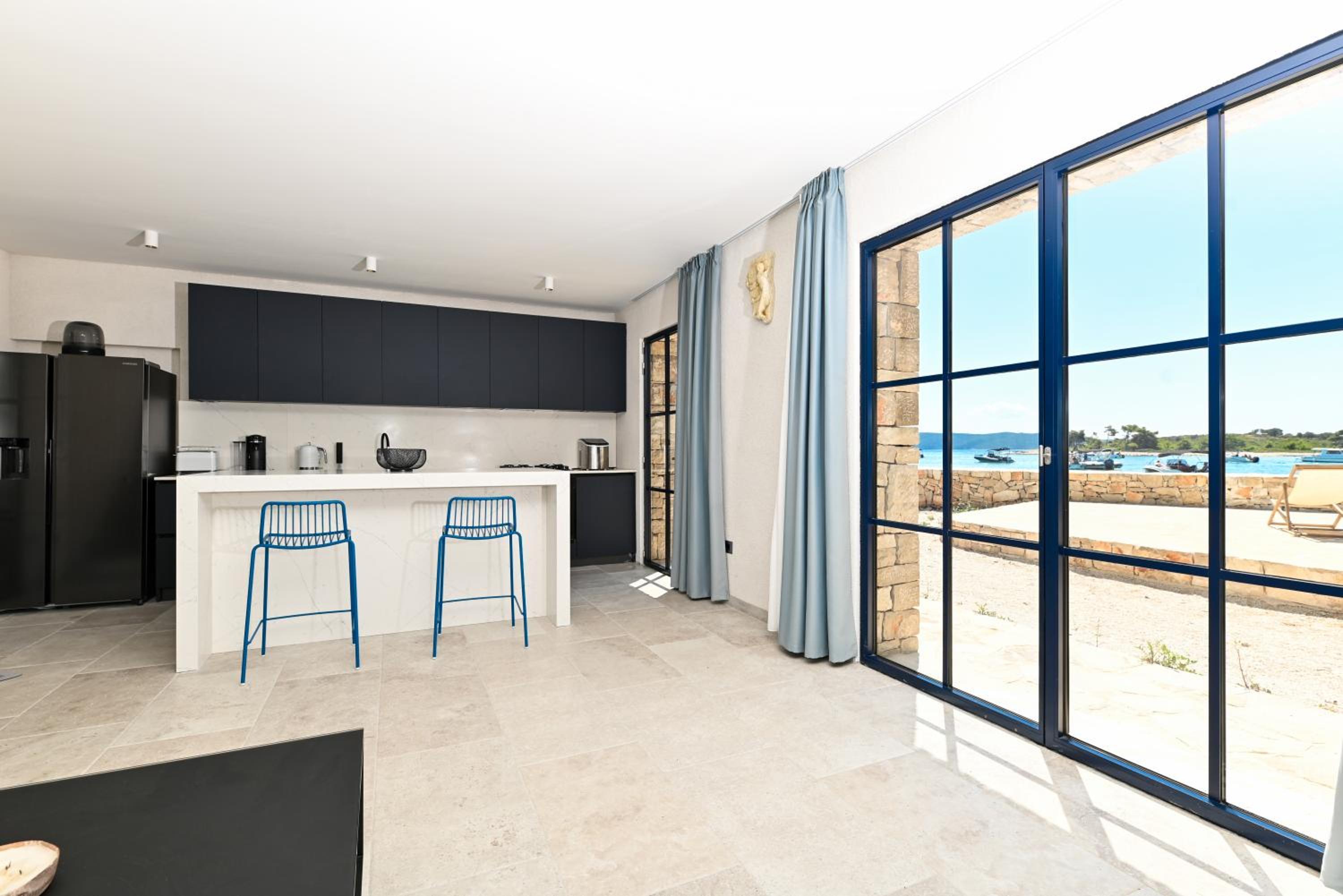 Art Beach House view 3
