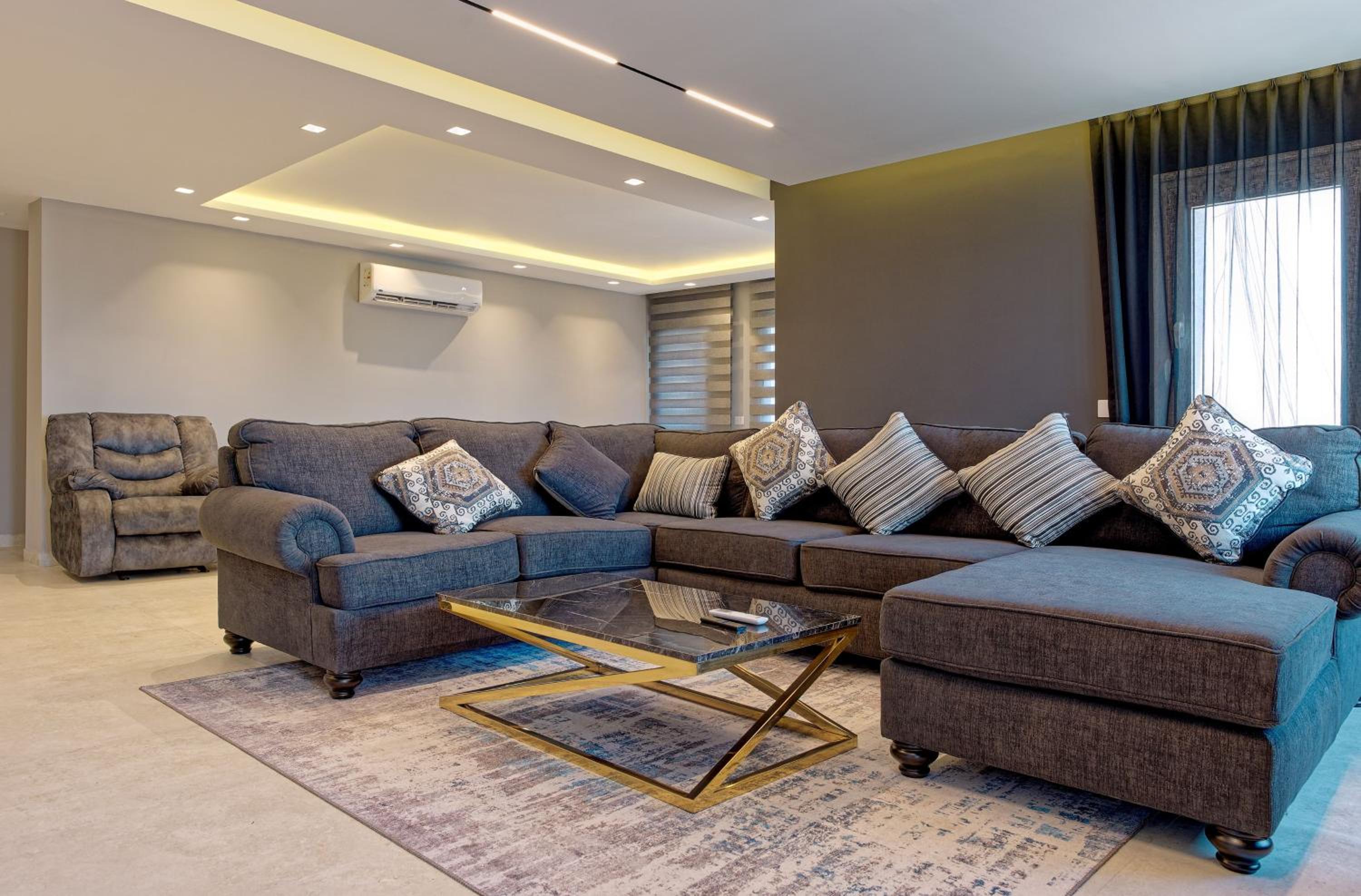 VESTA - Nile View Residence