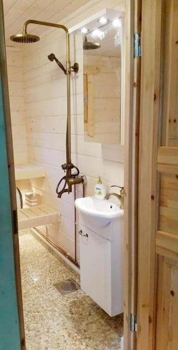 Well-equipped summerhouse with sauna in Võsu