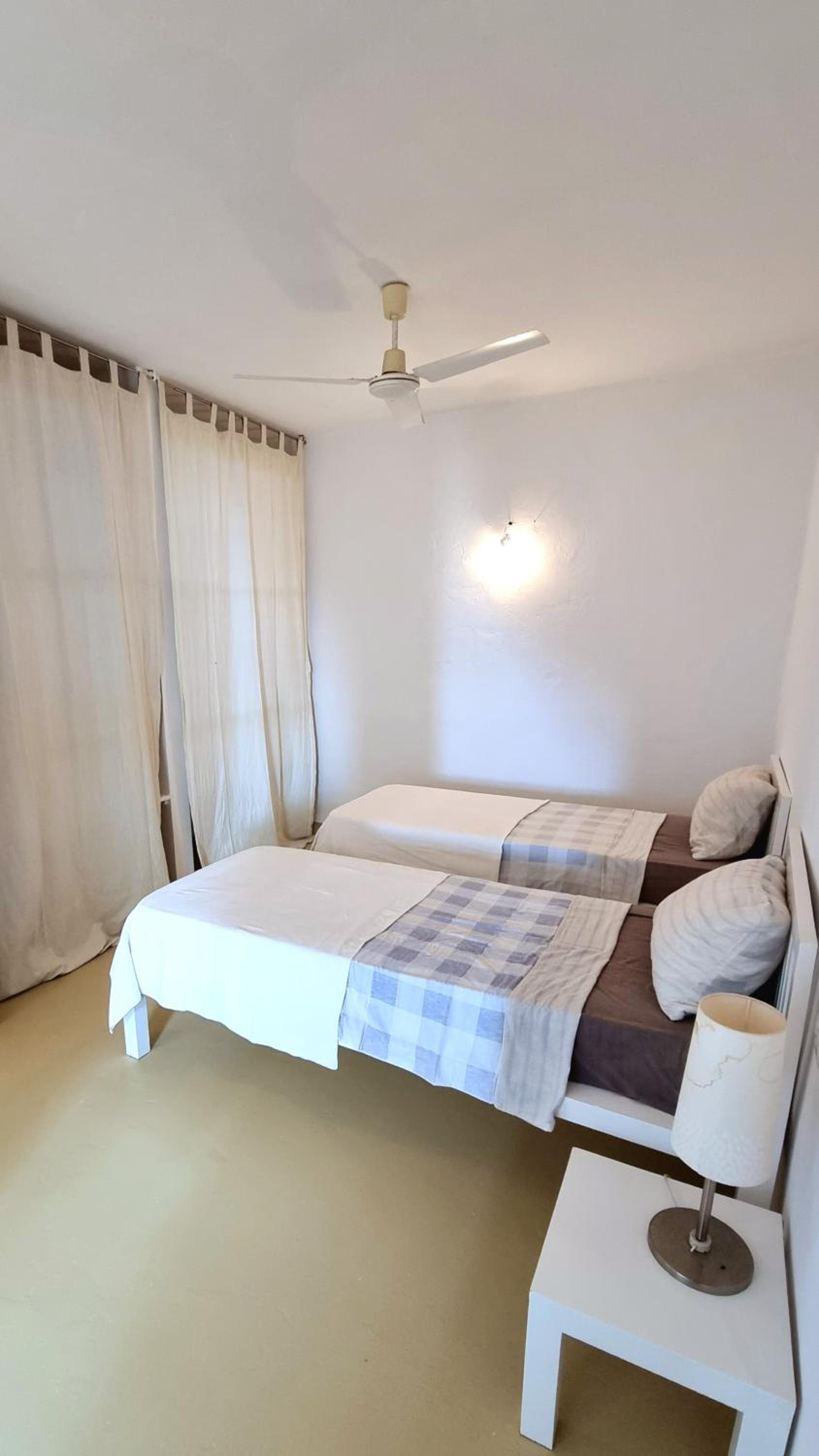 Surf House Casa Vehla